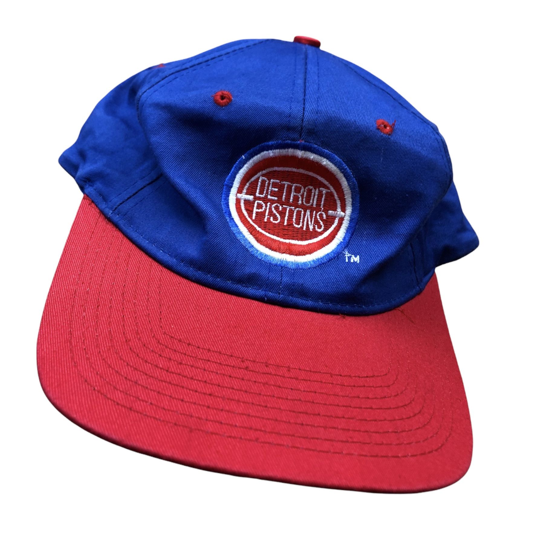 NBA × Sportswear × Vintage Detroit Pistons Vintage 90s Logo NBA 