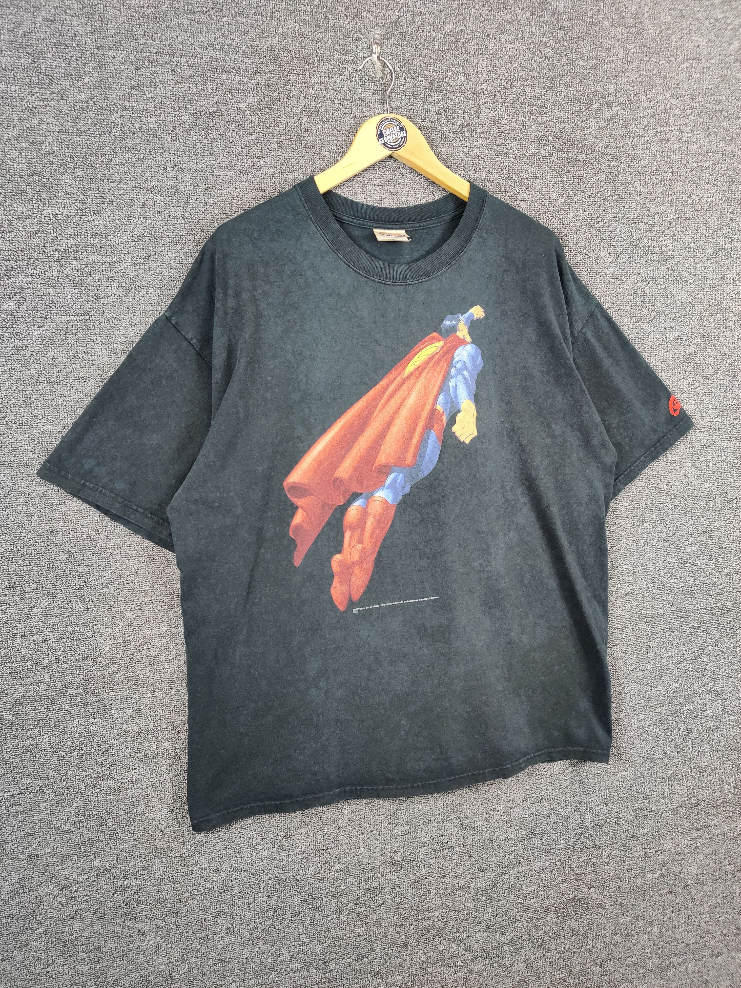 DC Comics Vintage Dc comics Superman Tee Tshirt Size US XL / EU 56 / 4 - 6 Thumbnail