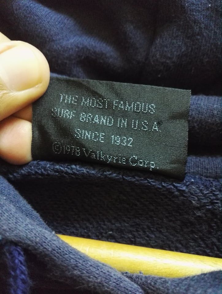 Japanese Brand Rare🔥 BEAR Hoodie Rainbow Line Made in Japan(c21) Size US L / EU 52-54 / 3 - 5 Thumbnail
