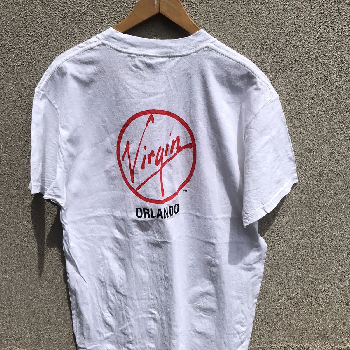 Band Tees Vintage VIRGIN records promo tee bjork twin peaks Size US L / EU 52-54 / 3 - 3 Thumbnail