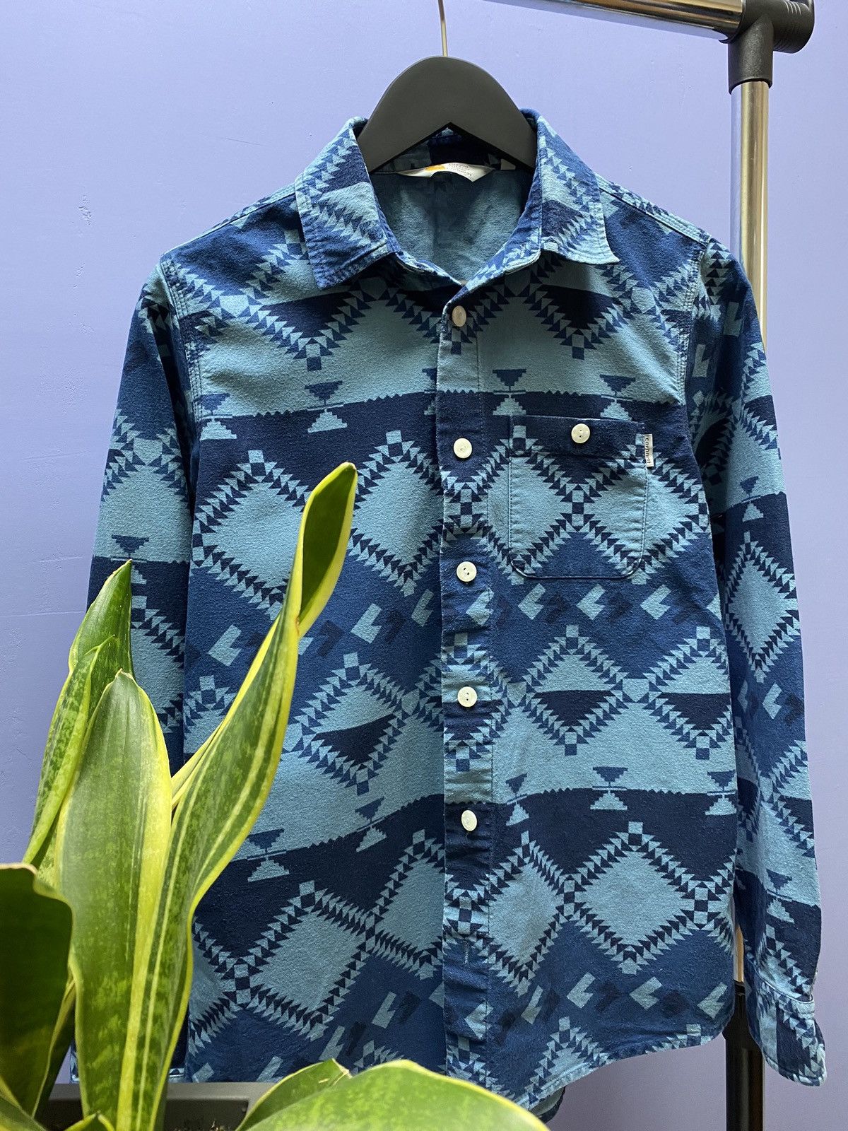 Other Carhartt WIP Long Sleeve Natural Shirt Men’s S Blue Aztec Size US S / EU 44-46 / 1 - 6 Thumbnail