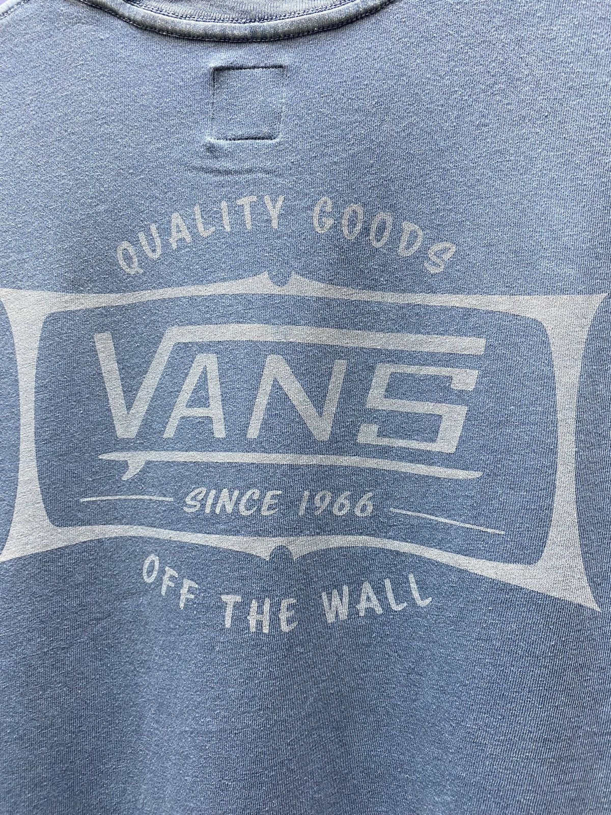 Other Vans OF The Wall Big Logo T shirt Size US L / EU 52-54 / 3 - 9 Thumbnail