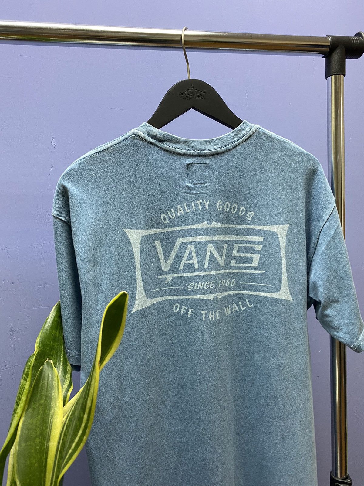 Other Vans OF The Wall Big Logo T shirt Size US L / EU 52-54 / 3 - 8 Thumbnail