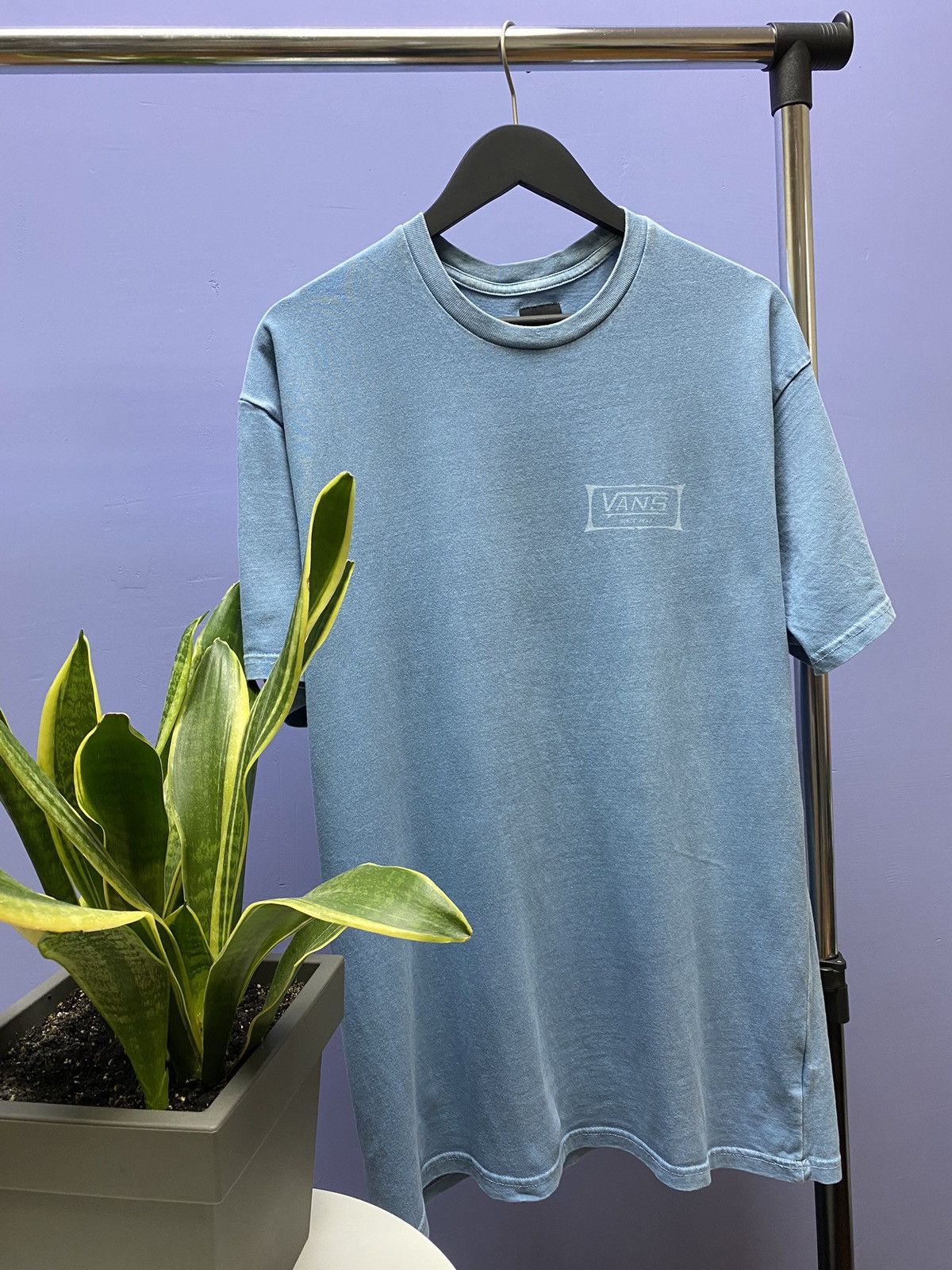 Other Vans OF The Wall Big Logo T shirt Size US L / EU 52-54 / 3 - 3 Thumbnail