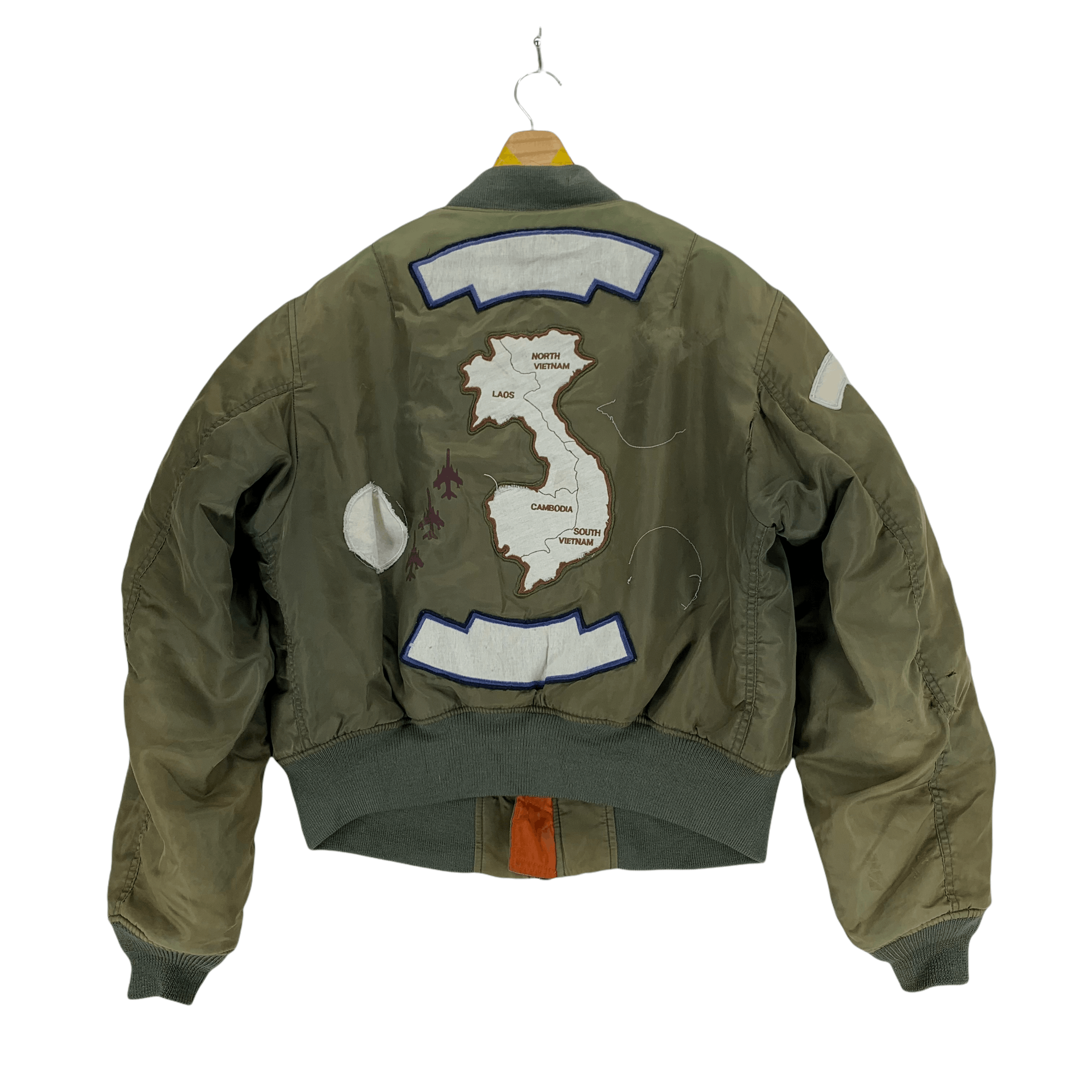 Avirex Distressed Avirex Flight Bomber Jacket #3497-86 Size US M / EU 48-50 / 2 - 1 Thumbnail