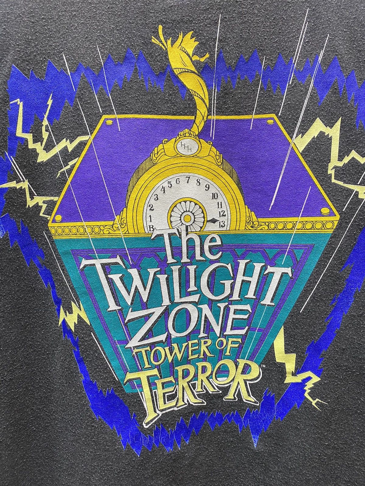 Cartoon Network × Disney × Vintage Vintage 90s Disney The Twilight Zone Tower Of Terror T Shirt Size US M / EU 48-50 / 2 - 9 Thumbnail