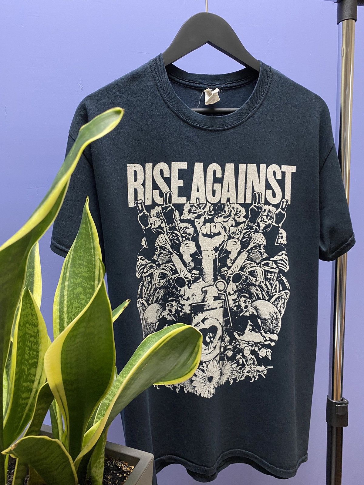 Other Rise Against This Is Noise Band T Shirt Rock Tee Men’s L Size US L / EU 52-54 / 3 - 3 Thumbnail