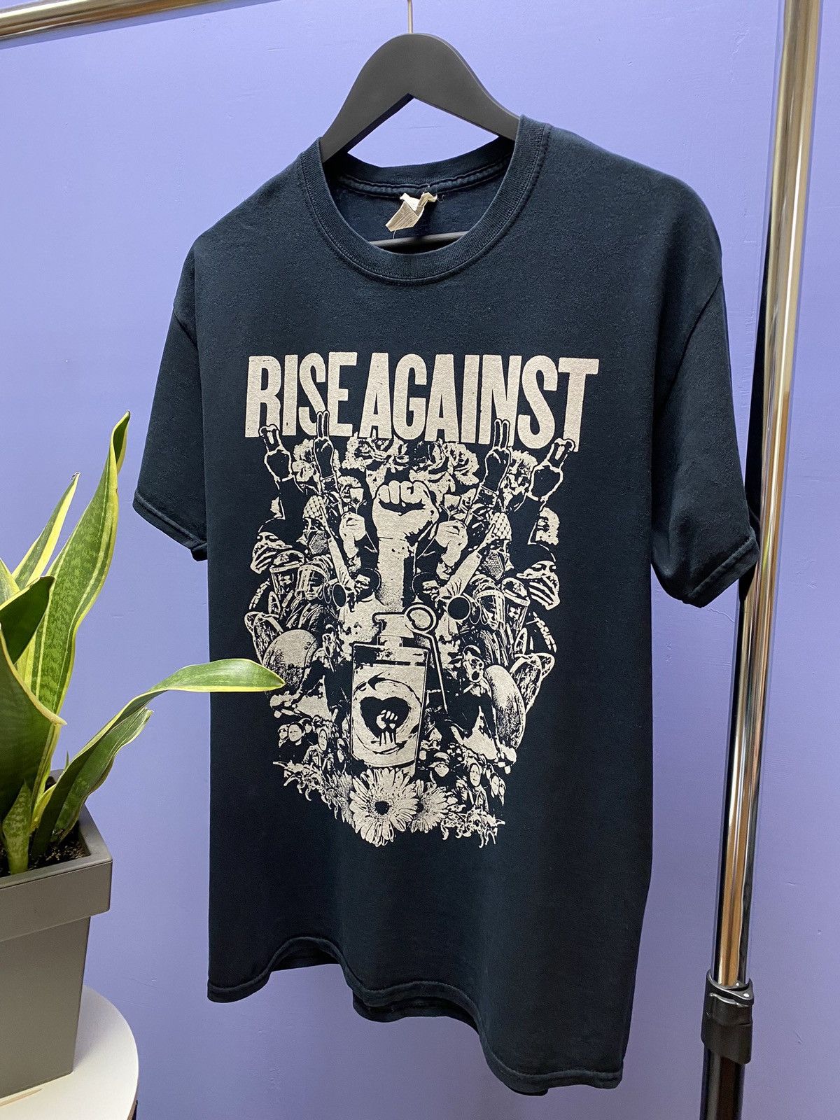 Other Rise Against This Is Noise Band T Shirt Rock Tee Men’s L Size US L / EU 52-54 / 3 - 2 Thumbnail