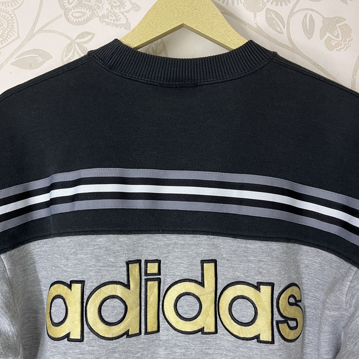 Adidas Super Rare Vintage Adidas 3 Stripes Descente Made In Japan Size US L / EU 52-54 / 3 - 20 Thumbnail