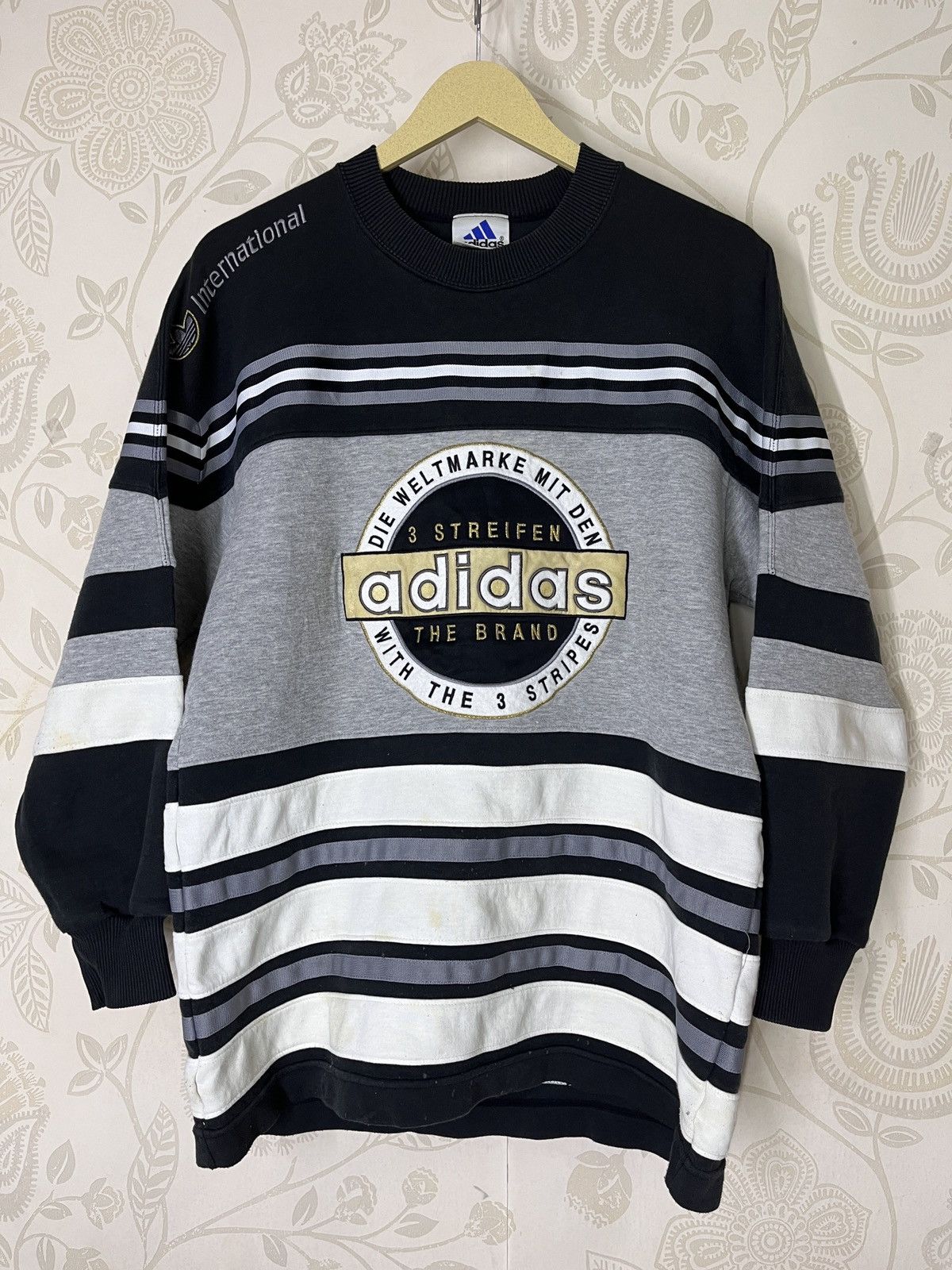 Adidas Super Rare Vintage Adidas 3 Stripes Descente Made In Japan Size US L / EU 52-54 / 3 - 21 Thumbnail