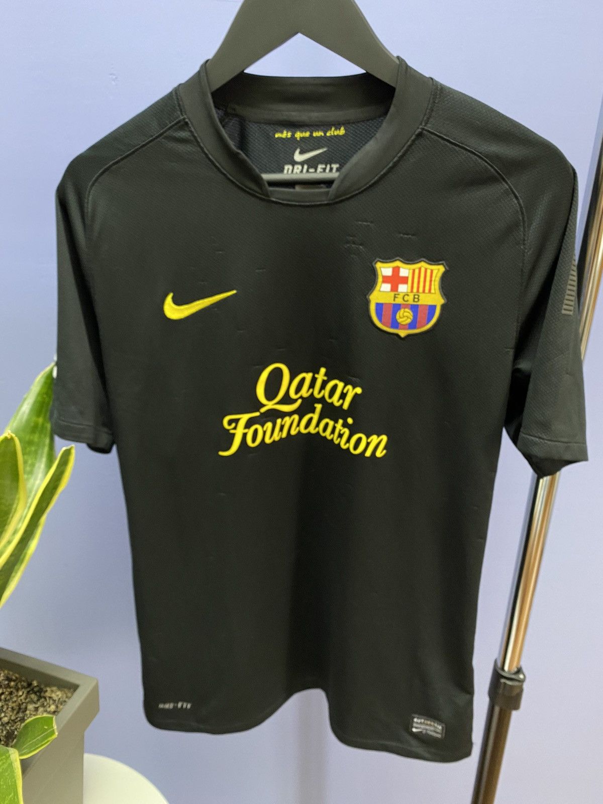 Nike Nike Barcelona 2011 2012 Away #9 Alexis Soccer Jersey Size US M / EU 48-50 / 2 - 6 Thumbnail