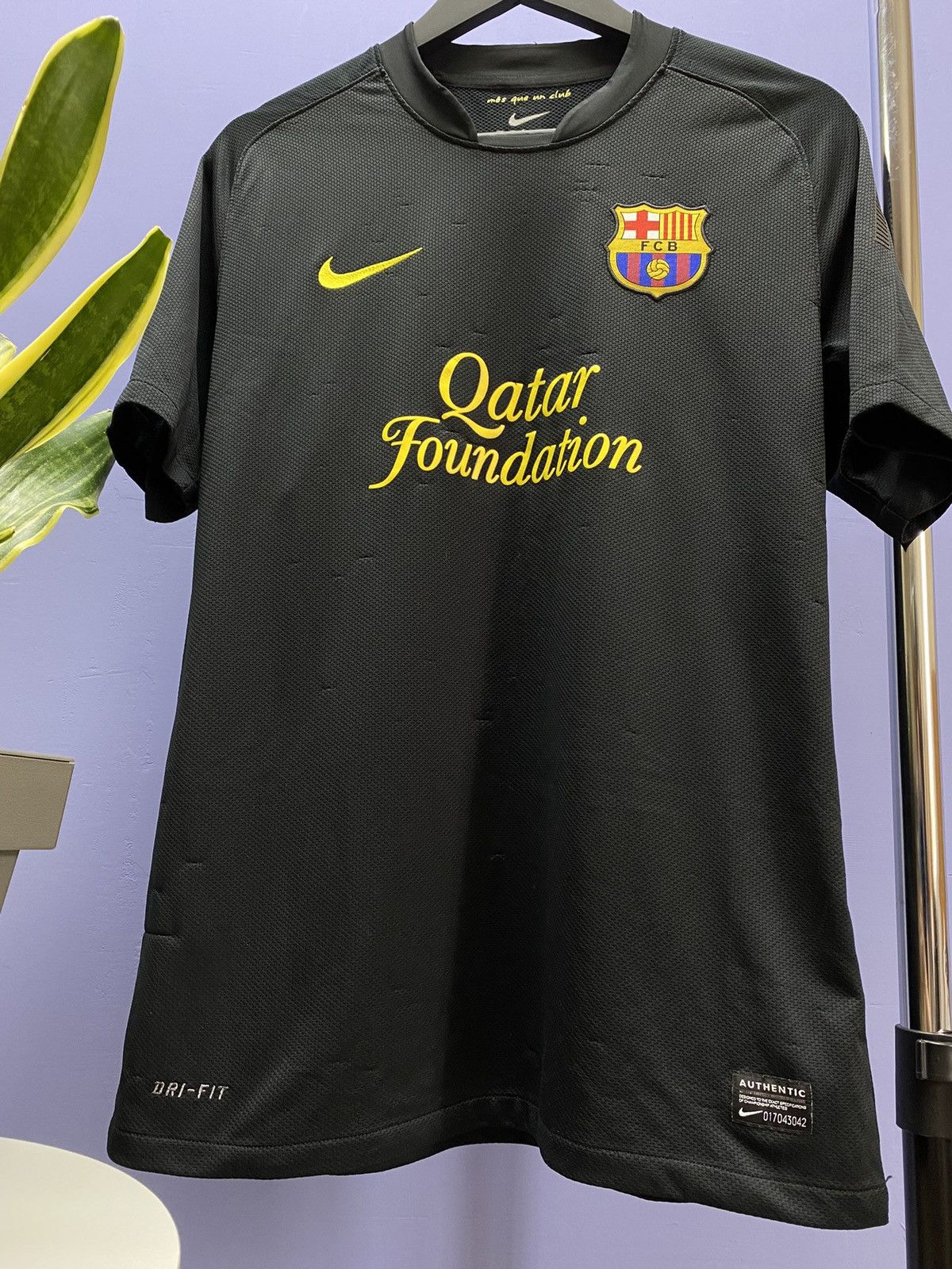 Nike Nike Barcelona 2011 2012 Away #9 Alexis Soccer Jersey Size US M / EU 48-50 / 2 - 5 Thumbnail