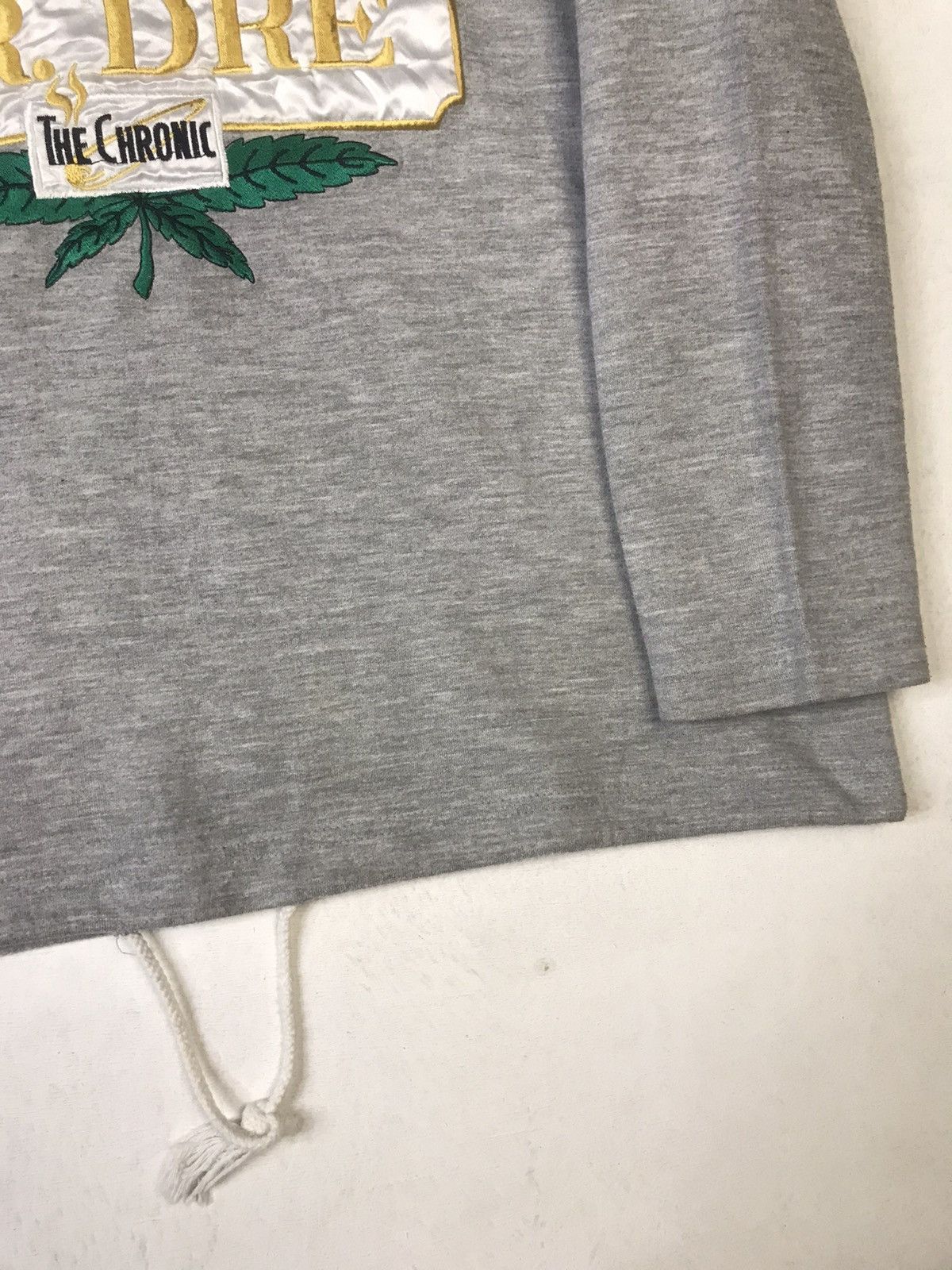 Dr. Dre × Rap Tees × Vintage RARE❗️Vintage 80s Dr Dre “The Chronic” Embroidery Sweatshirt Size US M / EU 48-50 / 2 - 6 Thumbnail