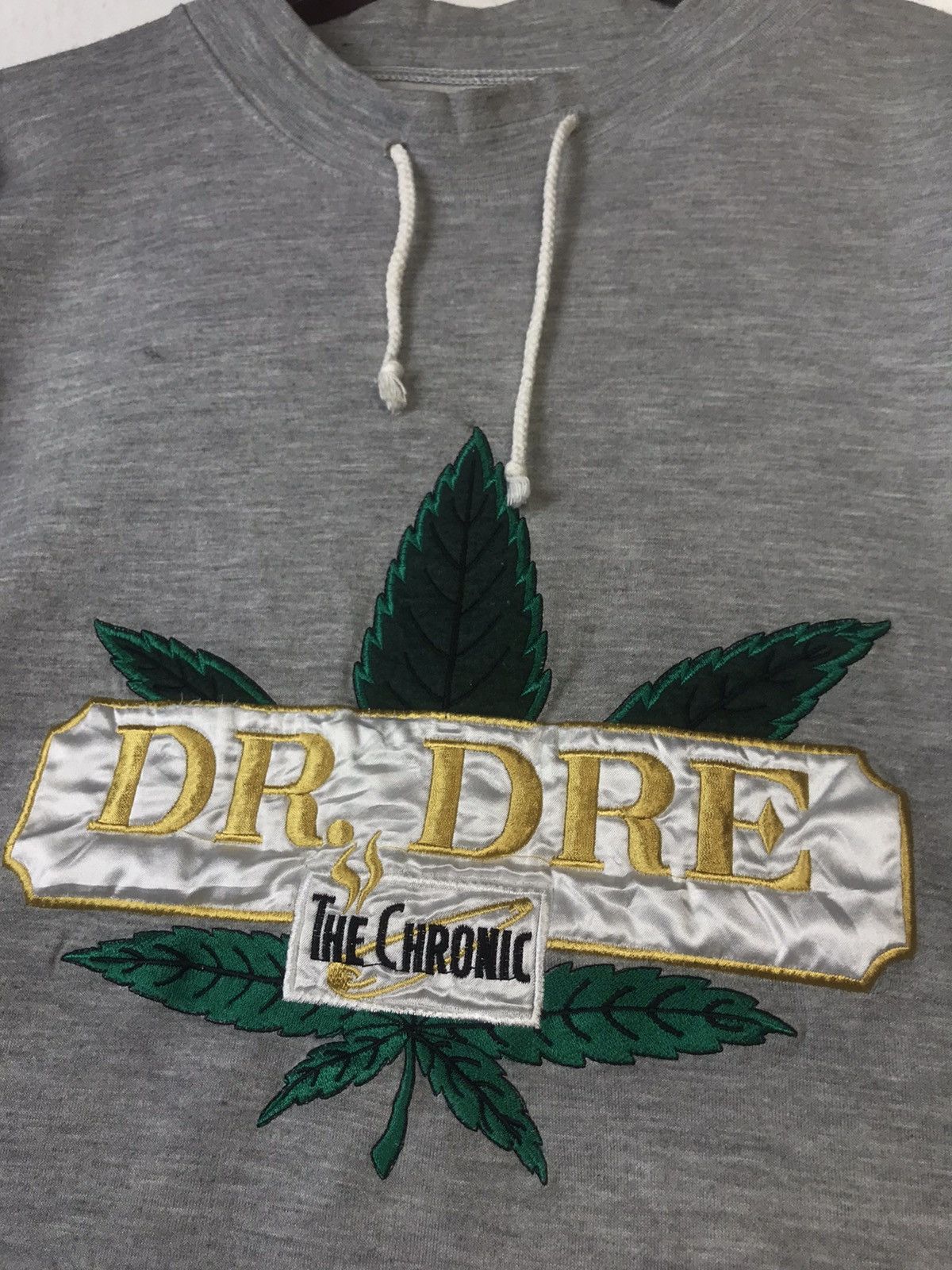 Dr. Dre × Rap Tees × Vintage RARE❗️Vintage 80s Dr Dre “The Chronic” Embroidery Sweatshirt Size US M / EU 48-50 / 2 - 3 Thumbnail
