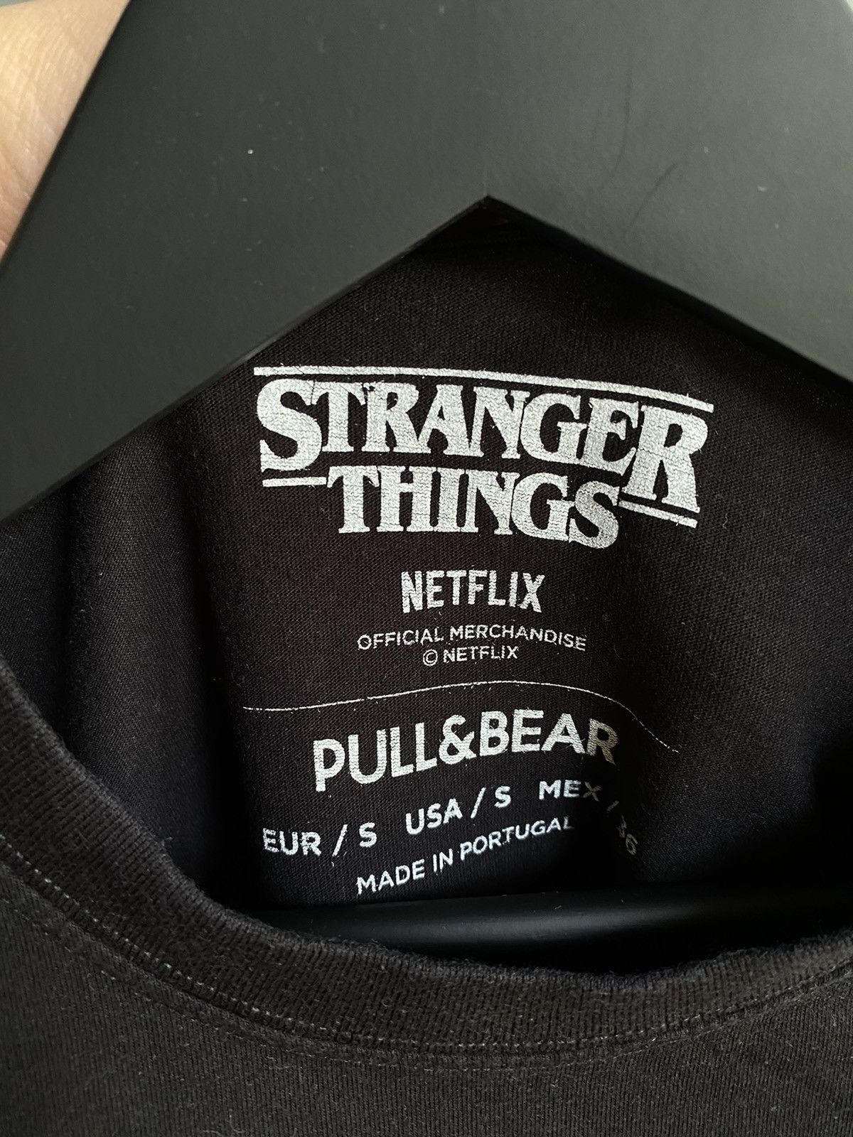 Other Stranger Things Dustin Henderson Movie Series Netflix TShirt Size US S / EU 44-46 / 1 - 7 Thumbnail