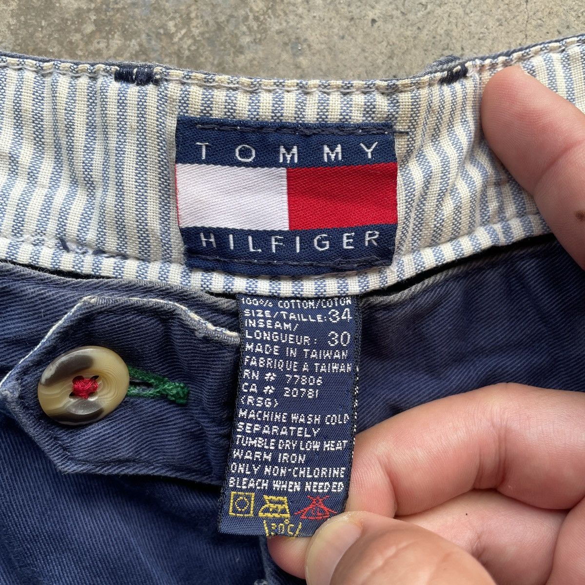 Tommy Hilfiger W32💥 Vintage Tommy Hilfiger Faded Trousers Blue Casual Pants Size US 32 / EU 48 - 7 Thumbnail
