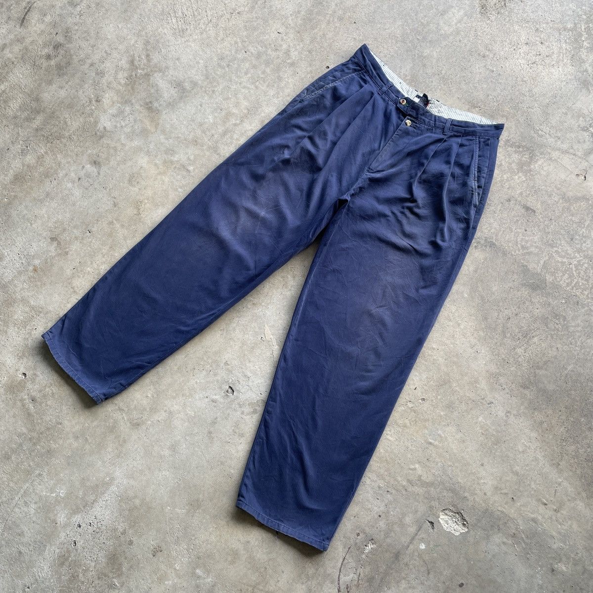 Tommy Hilfiger W32💥 Vintage Tommy Hilfiger Faded Trousers Blue Casual Pants Size US 32 / EU 48 - 2 Thumbnail