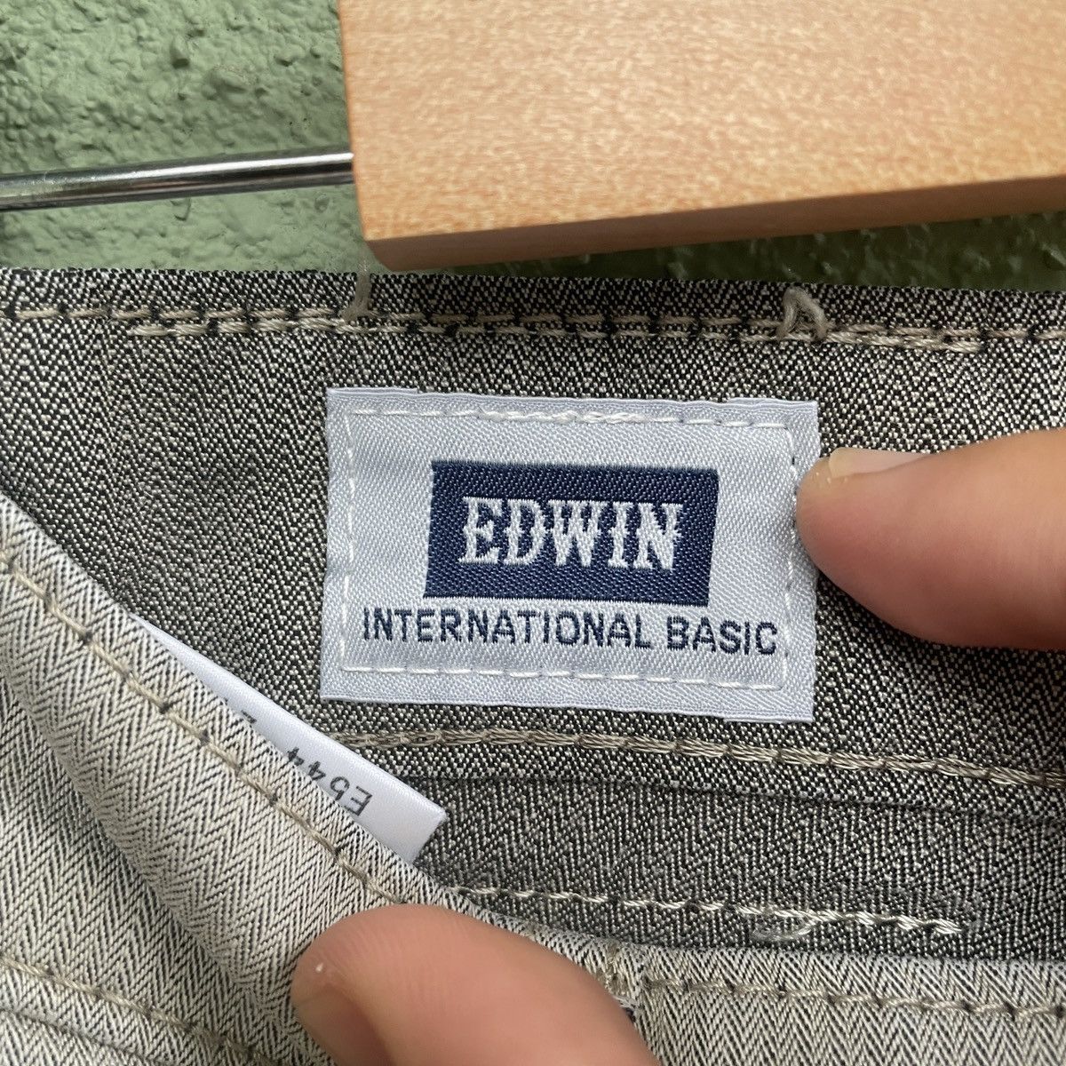Japanese Brand Vintage EDWIN Made In Japan Faded Casual Pants Size US 30 / EU 46 - 8 Thumbnail