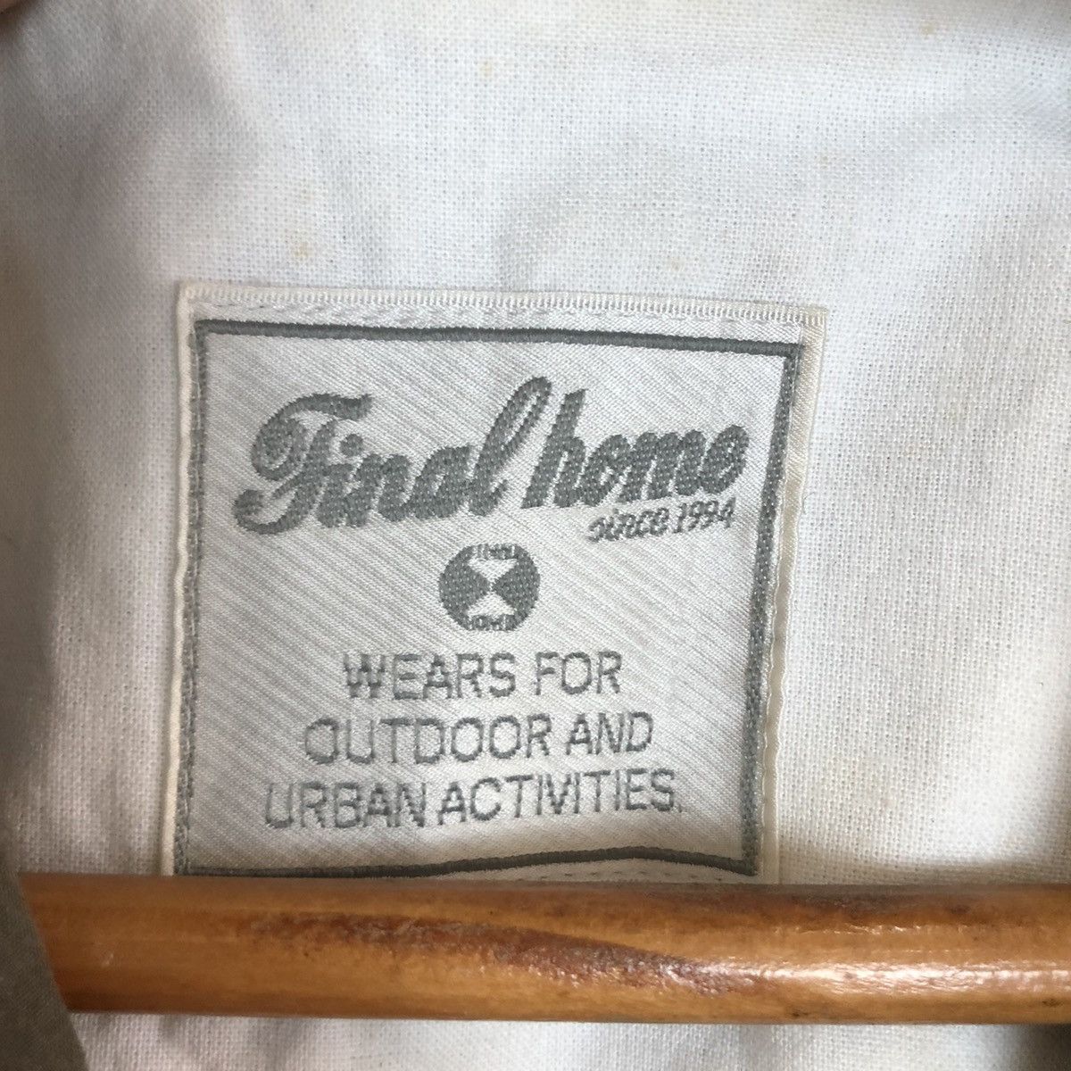 Final Home ❎FINAL HOME LIGHT JACKET❎ Size US M / EU 48-50 / 2 - 13 Thumbnail