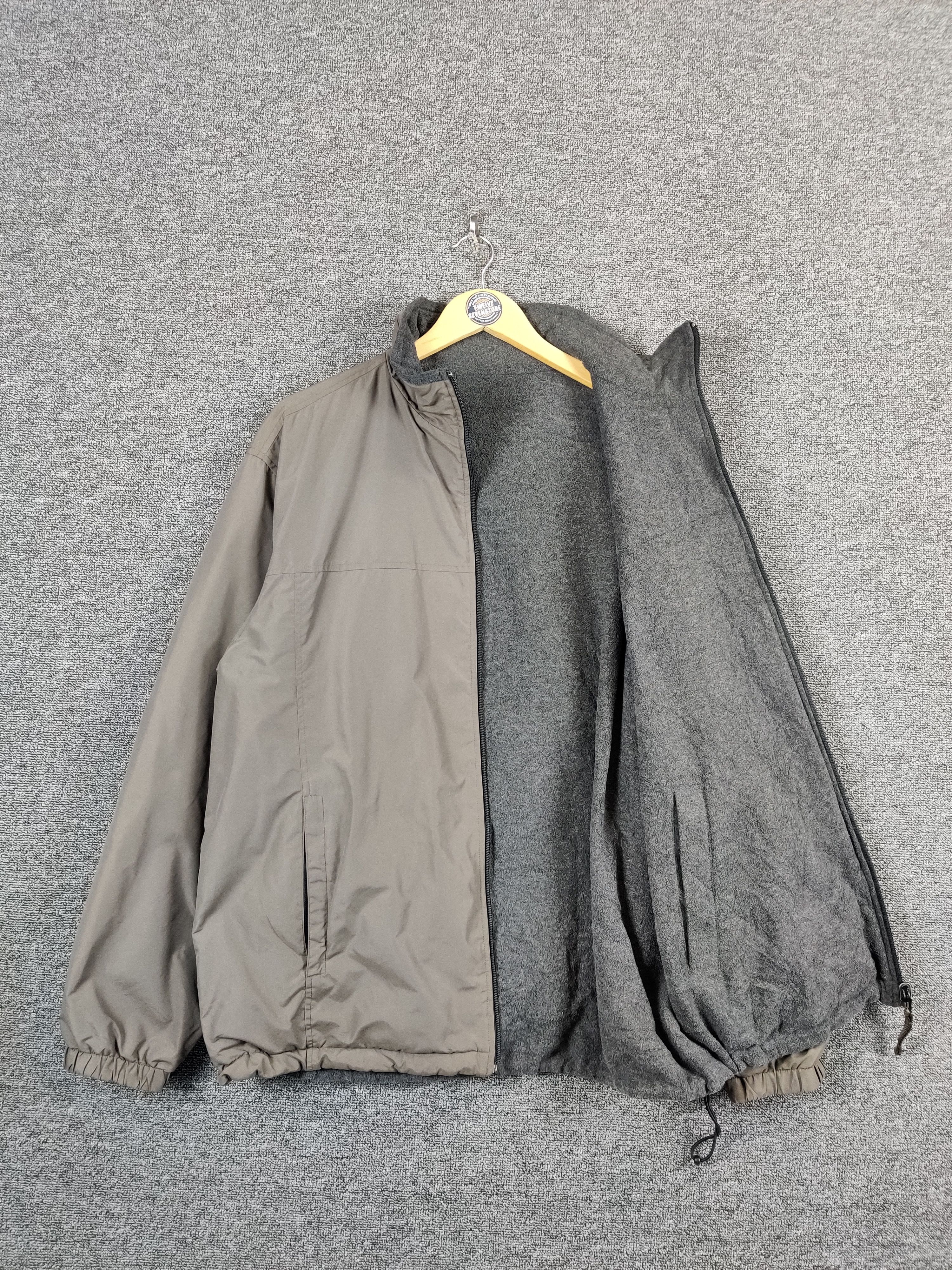Uniqlo Vintage Uniqlo Reversible Windbreaker Jacket Size US L / EU 52-54 / 3 - 5 Thumbnail