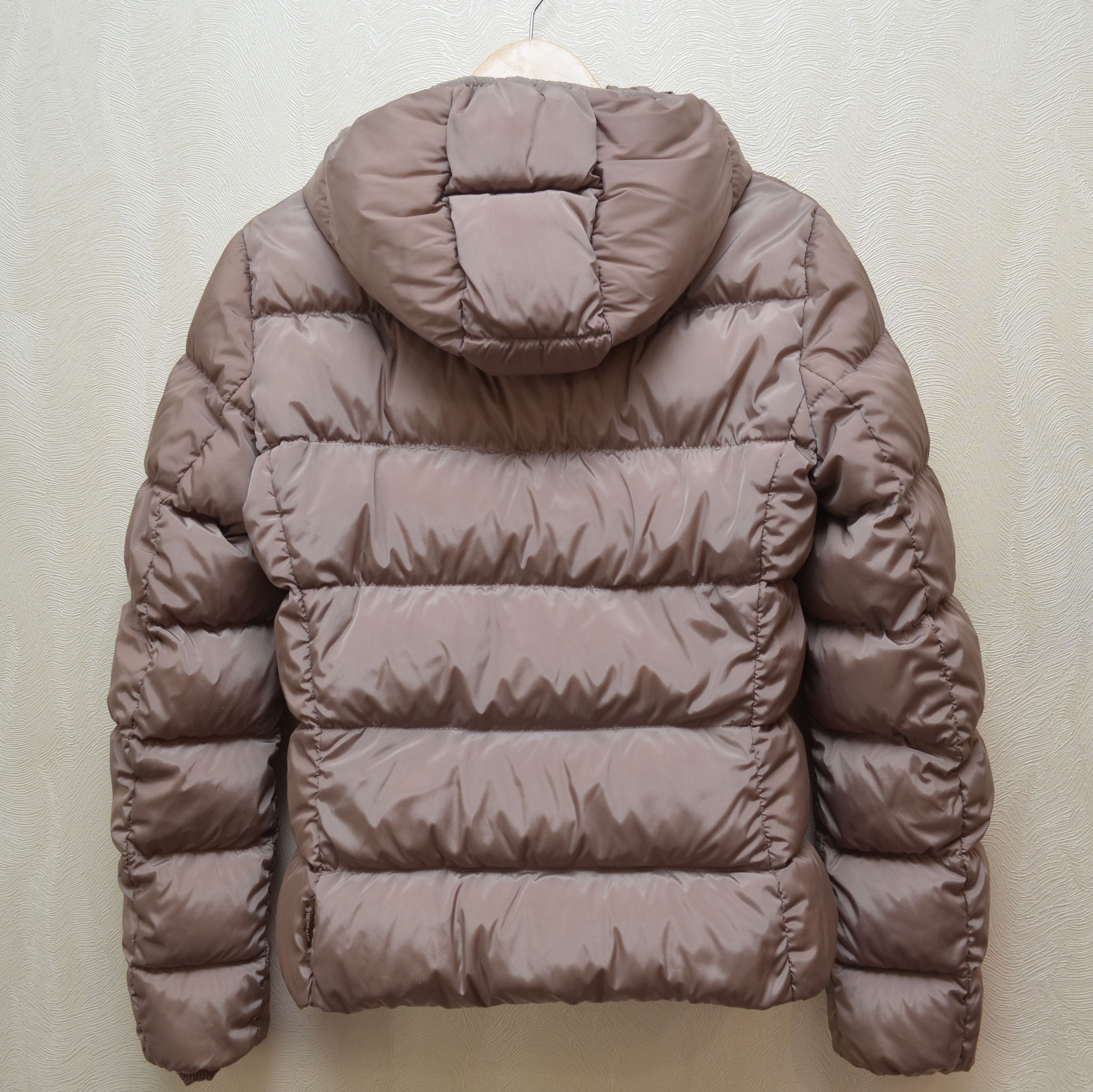 Designer × Moncler Moncler Arum Light Brown Down Jacket Size 2 M Size M / US 6-8 / IT 42-44 - 16 Thumbnail