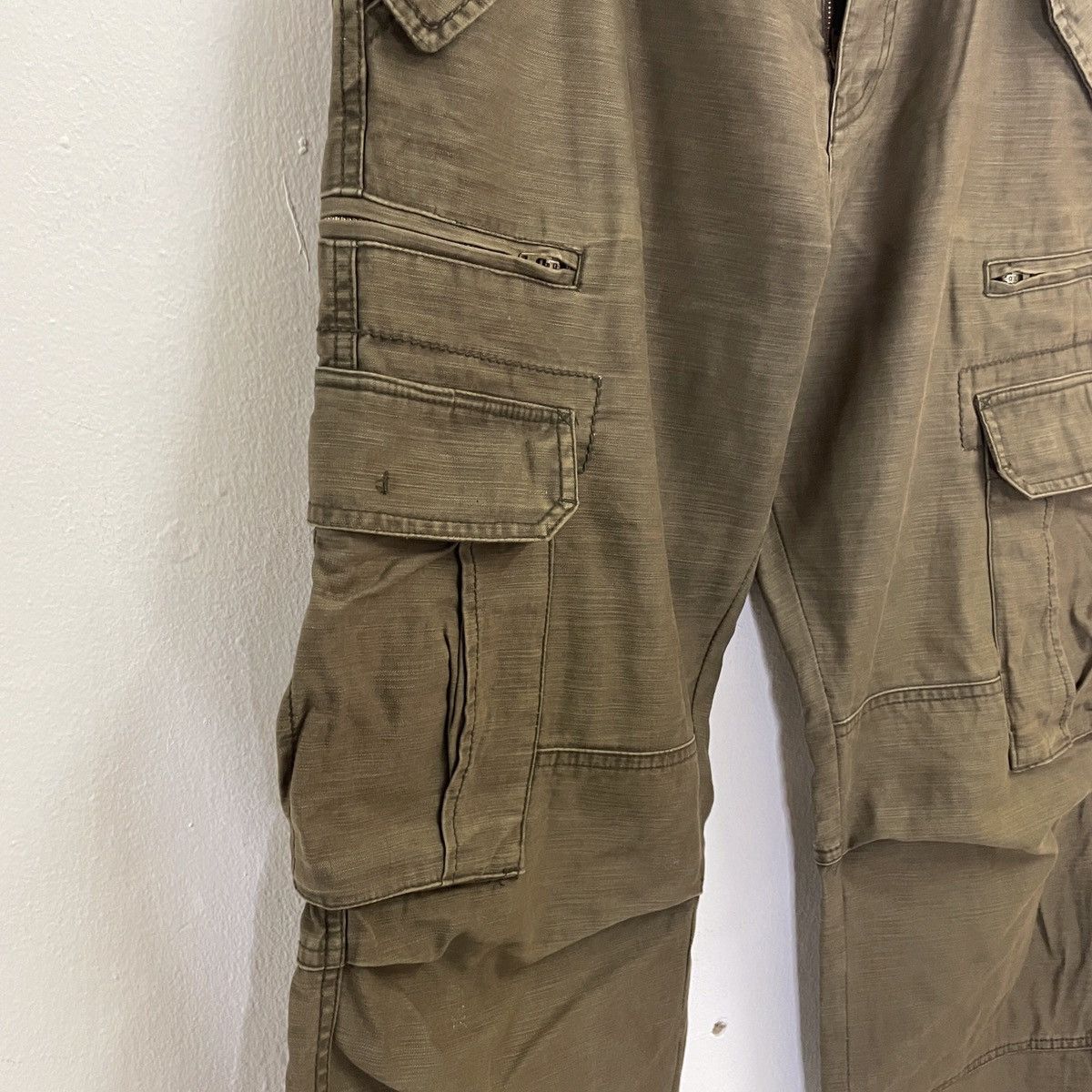 Japanese Brand Vintage Global Work Utility 8 Pocket Cargo Pants Size US 35 - 8 Thumbnail