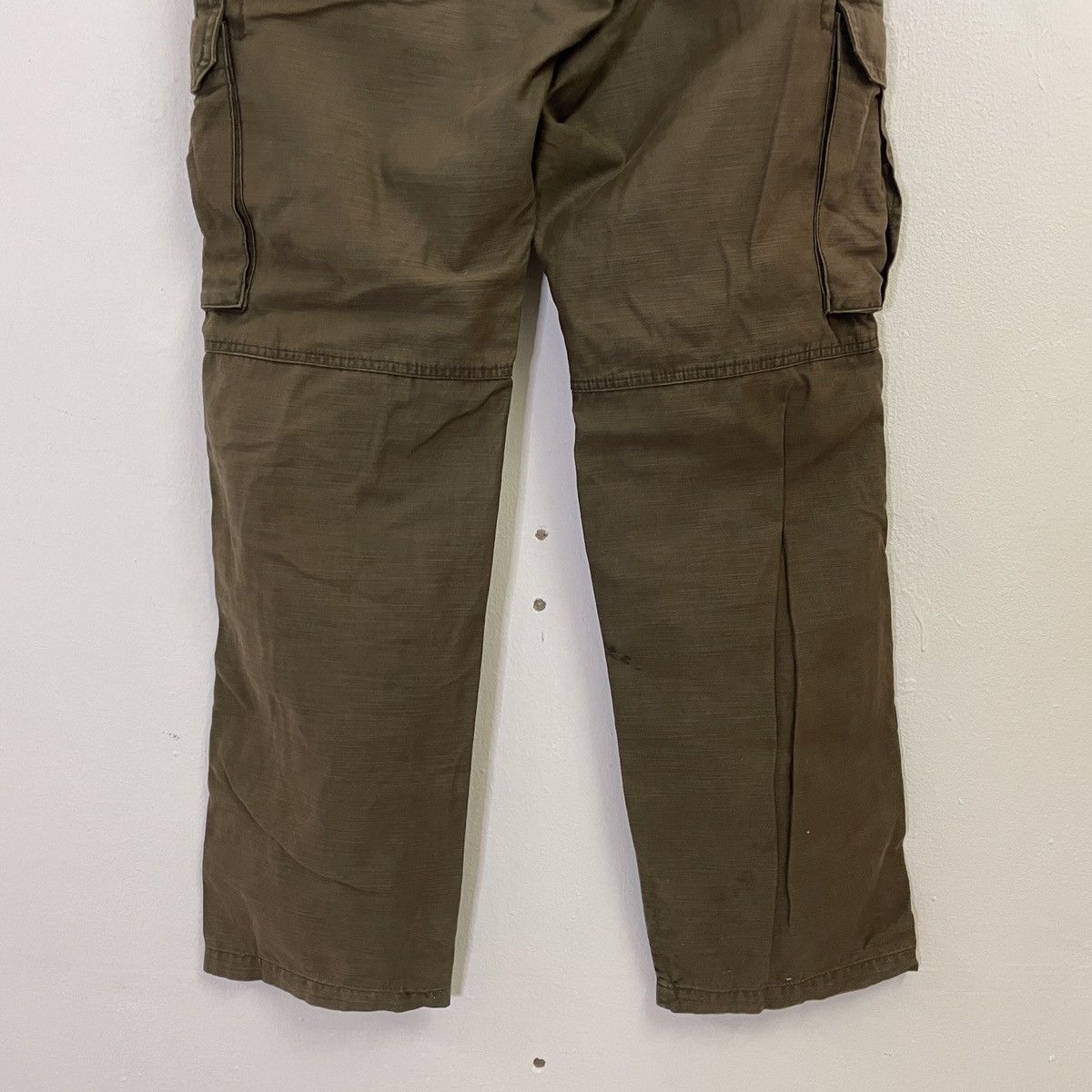 Japanese Brand Vintage Global Work Utility 8 Pocket Cargo Pants Size US 35 - 12 Thumbnail