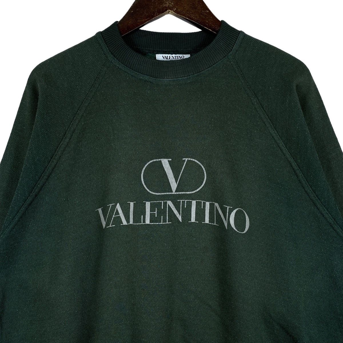 Valentino × Vintage Vintage Valentino Studio Made In Italy Velvet Sweatshirt Size US S / EU 44-46 / 1 - 5 Thumbnail