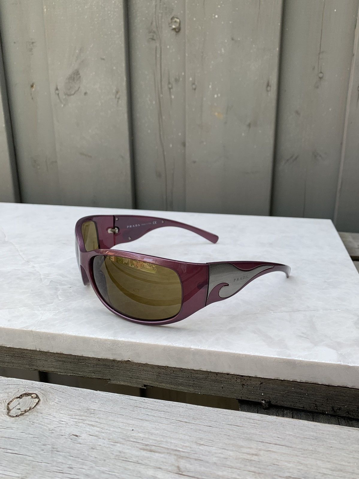 小物 90s PRADA archive sunglasses purple 00s Prada × Vintage Plum Prada Tribal Wave Wrap Sunglasses Chrome
