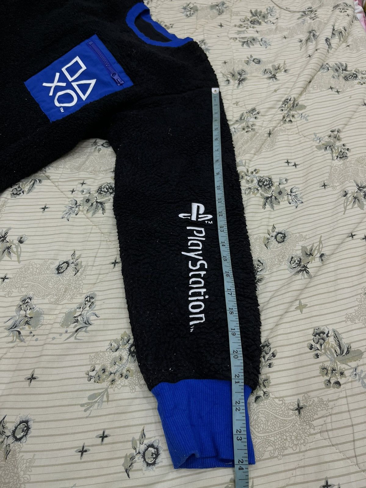 GU × Playstation (Y). GU X PLAYSTATION HYPEBEAST SWEATSHIRT Size US L / EU 52-54 / 3 - 11 Thumbnail