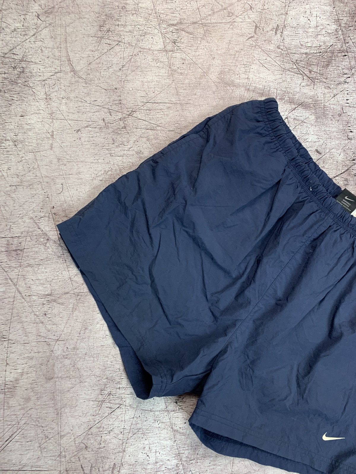 Nike Nike Vintage Y2K Shorts Size US 34 / EU 50 - 2 Thumbnail