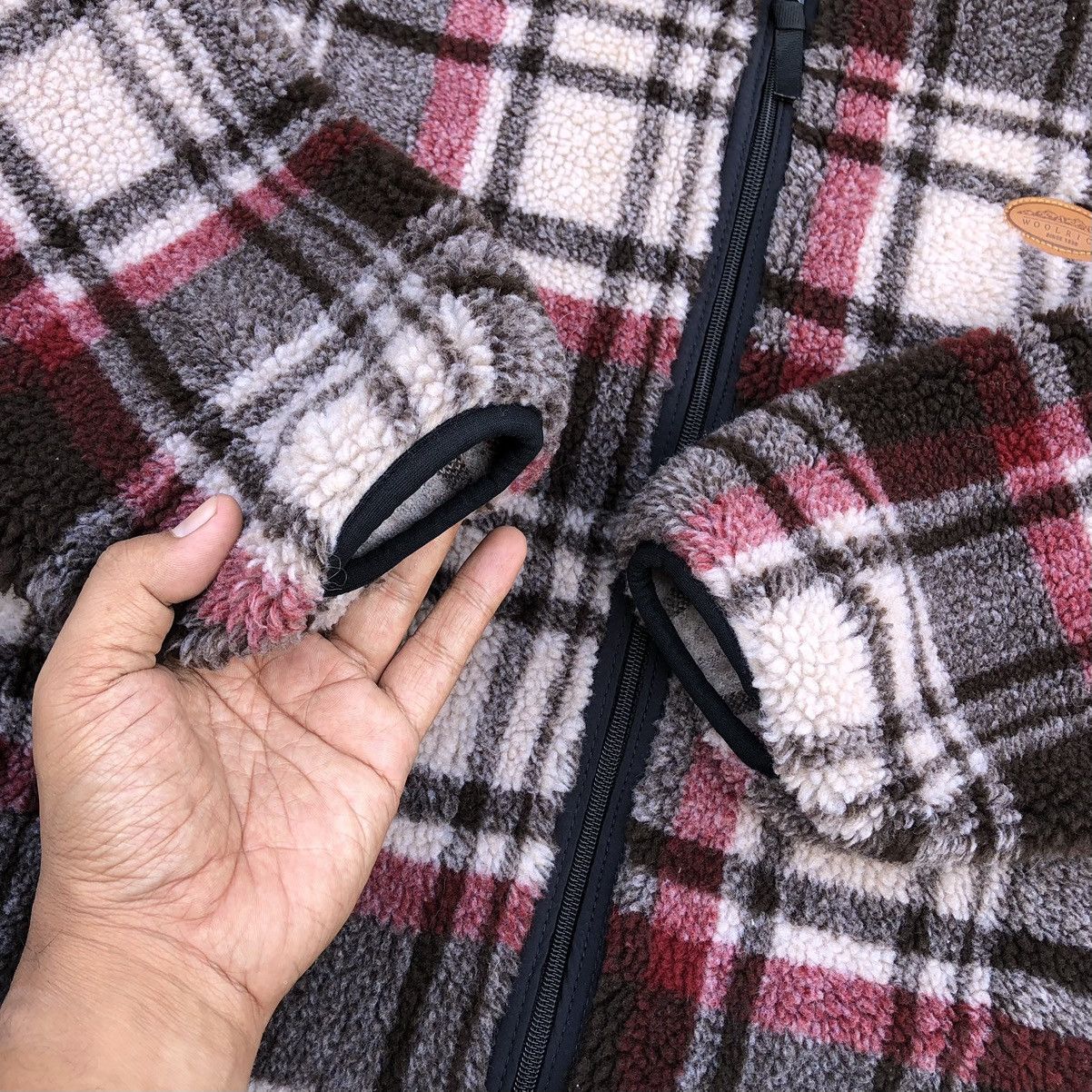 Woolrich Woolen Mills Vintage Woolrich Checked Tartan Fleece Jacket Made In USA Size US L / EU 52-54 / 3 - 12 Thumbnail