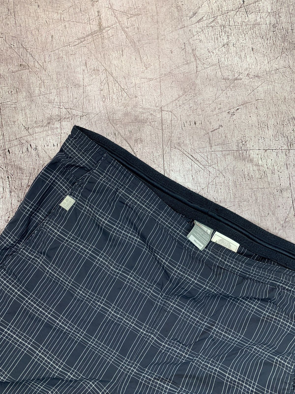 Nike × Vintage Nike Vintage Y2K 90s Shorts Size US 34 / EU 50 - 9 Thumbnail