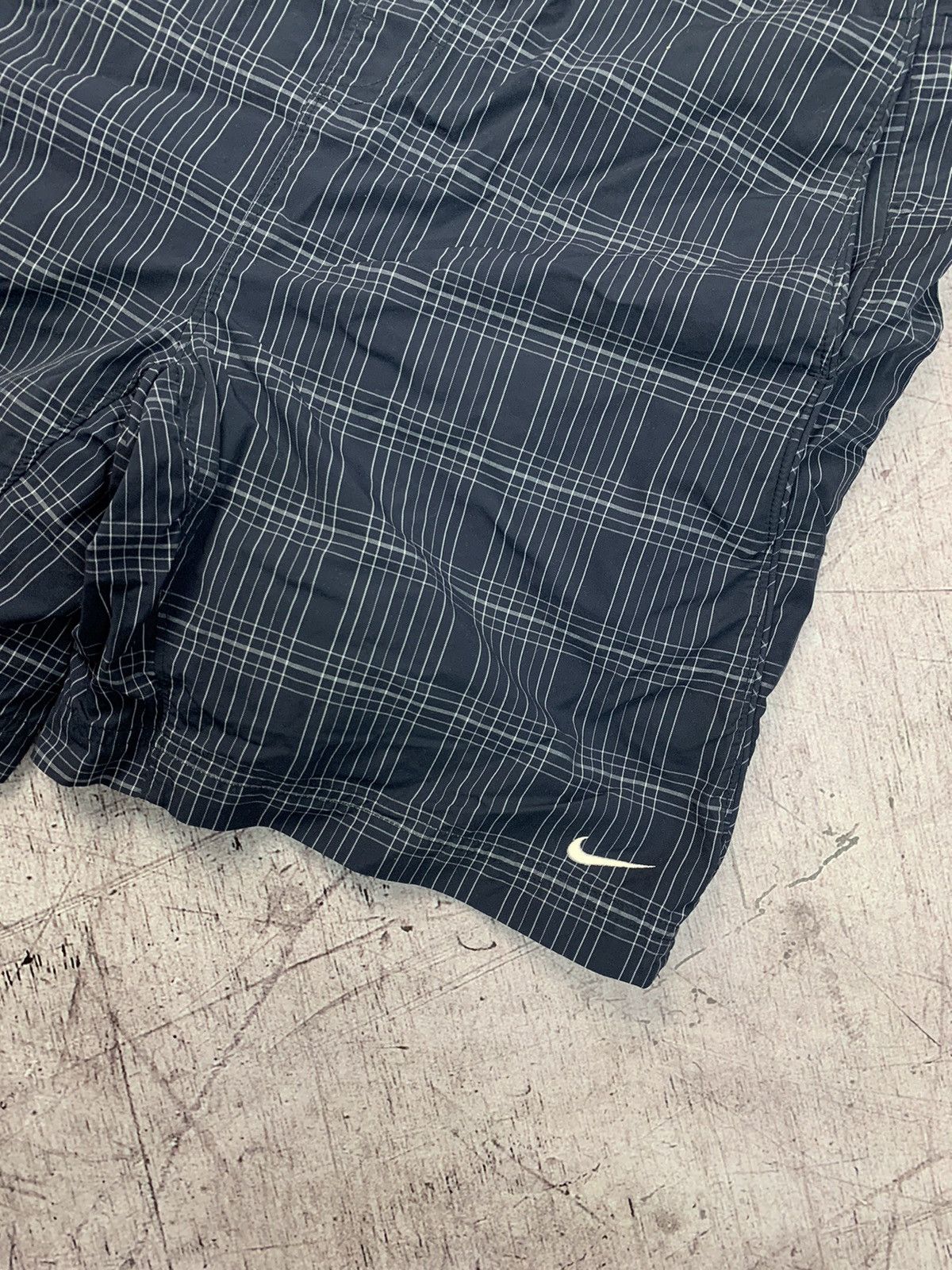 Nike × Vintage Nike Vintage Y2K 90s Shorts Size US 34 / EU 50 - 5 Thumbnail