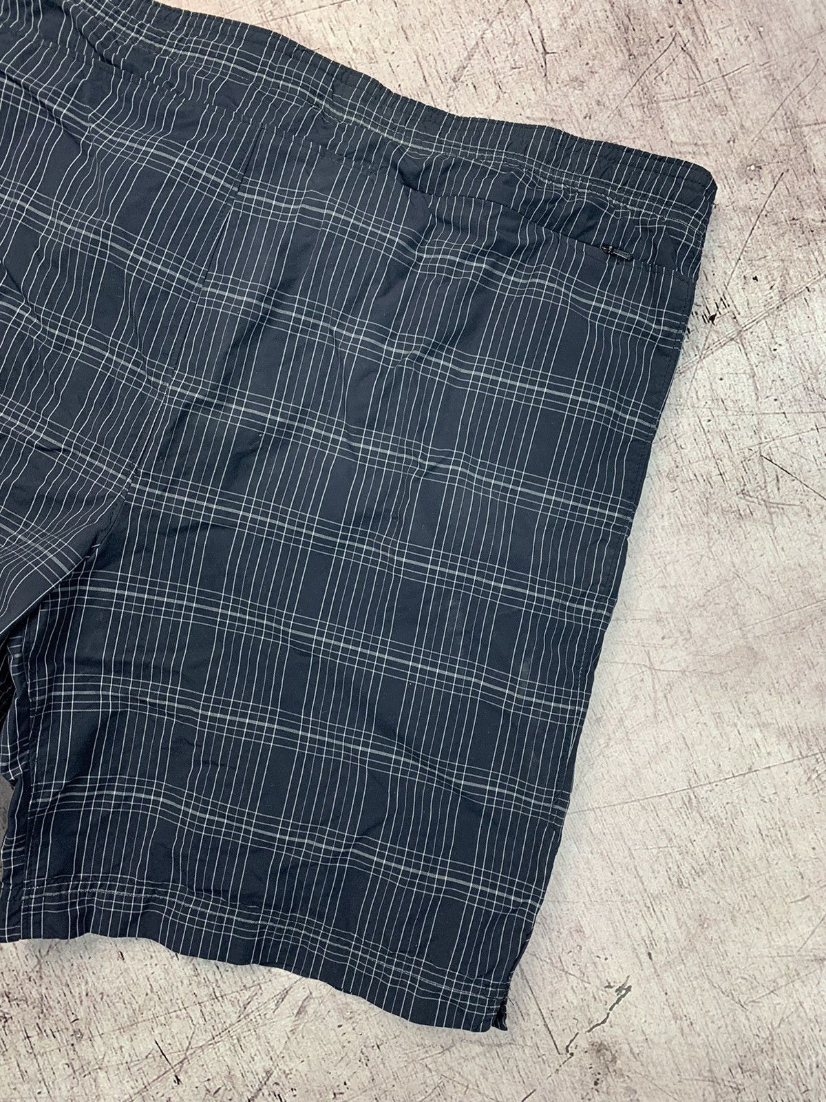 Nike × Vintage Nike Vintage Y2K 90s Shorts Size US 34 / EU 50 - 8 Thumbnail
