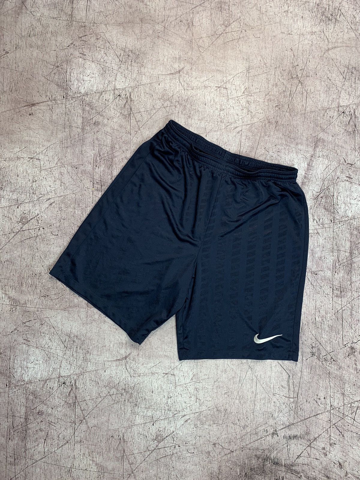 Nike × Vintage Vintage Nike Y2K Hype Shorts Size US 34 / EU 50 - 1 Thumbnail
