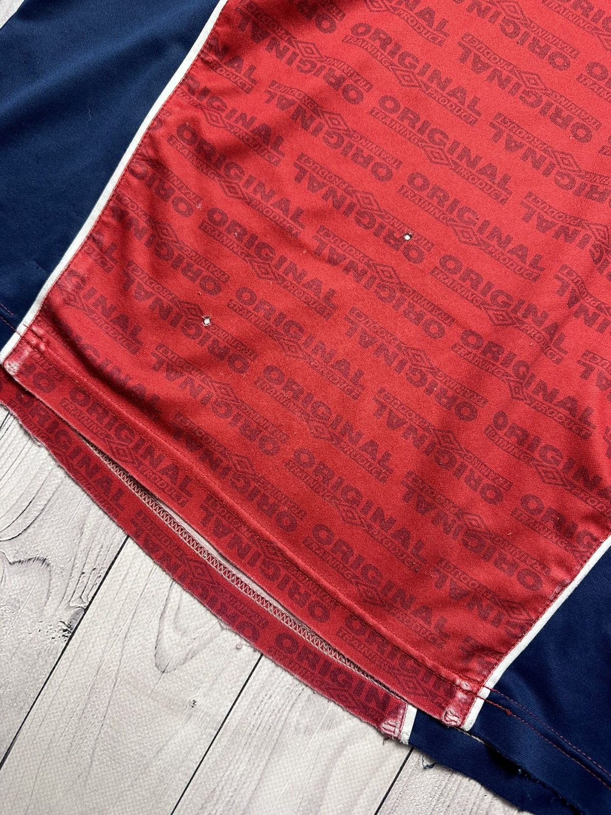 Umbro × Vintage Vintage Umbro pro training big logo monogram size L Size US L / EU 52-54 / 3 - 7 Thumbnail
