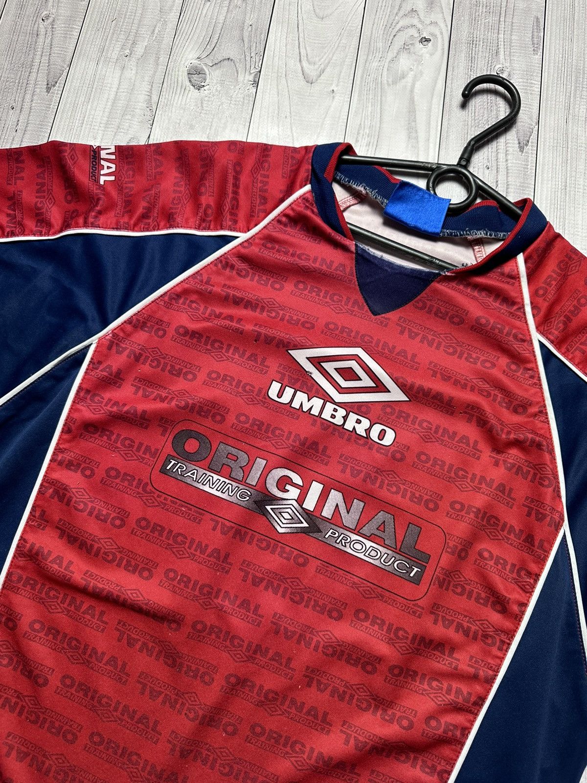 Umbro × Vintage Vintage Umbro pro training big logo monogram size L Size US L / EU 52-54 / 3 - 2 Thumbnail