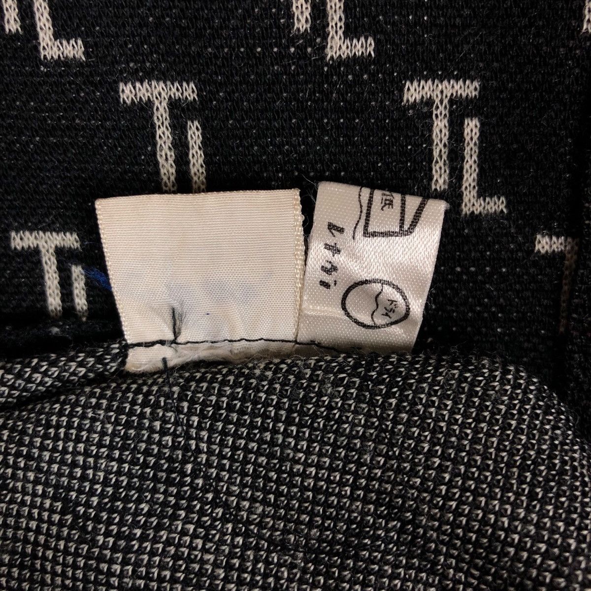 TED LAPIDUS Vintage Ted Lapidus Monogram Style Blouse Size S / US 4 / IT 40 - 9 Thumbnail