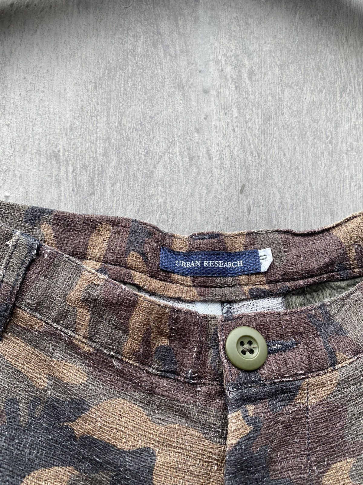 Japanese Brand Urban research Japanese camo shorts size 0 Size US 31 - 3 Thumbnail