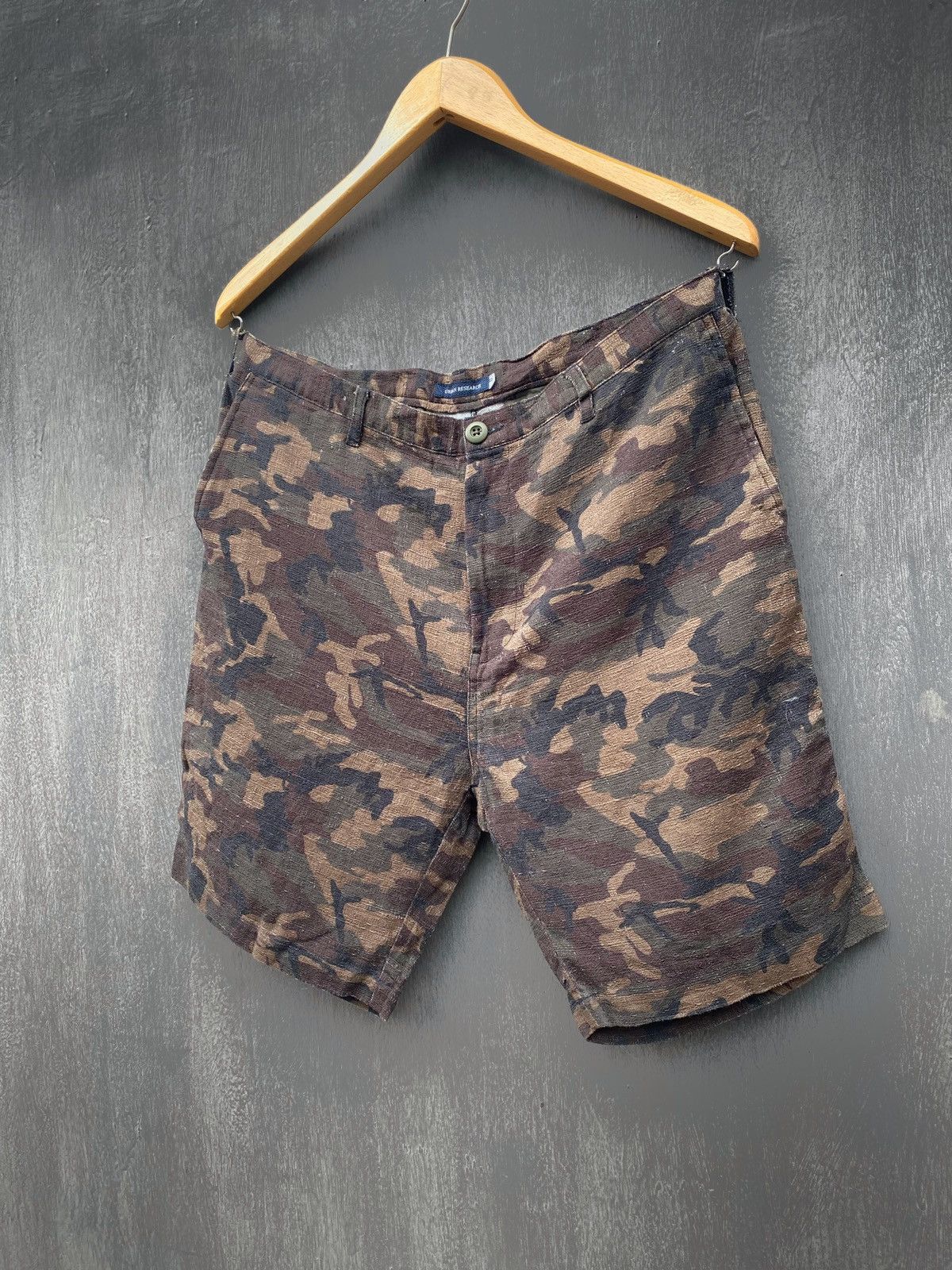 Japanese Brand Urban research Japanese camo shorts size 0 Size US 31 - 1 Thumbnail