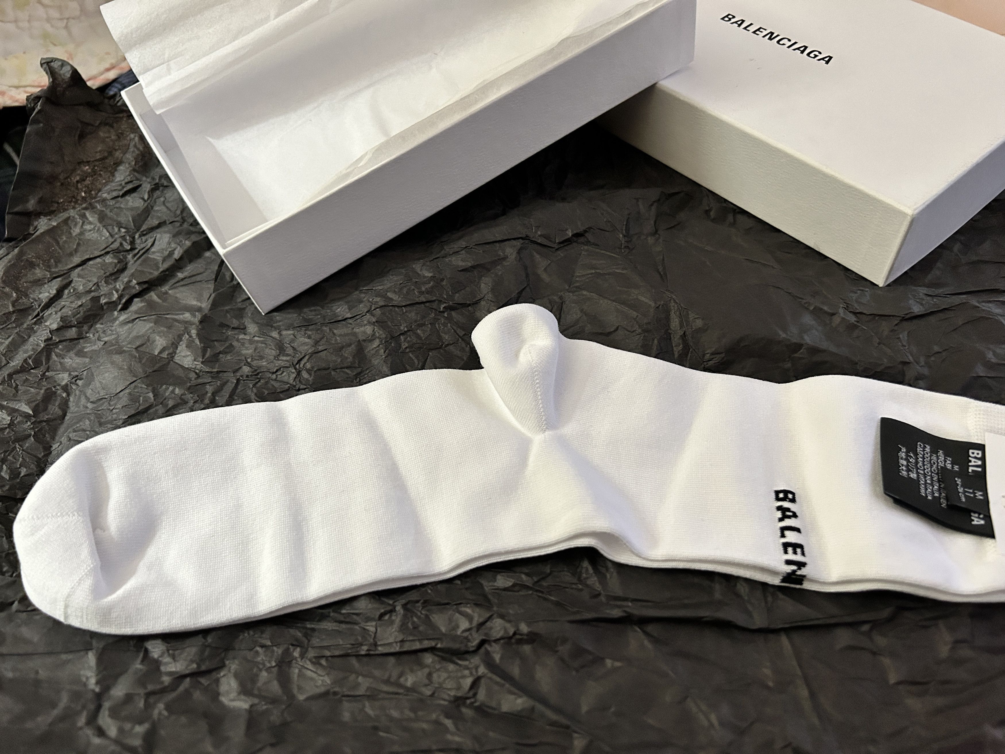 Balenciaga Balenciaga White logo Socks Cotton Size Medium Size ONE SIZE - 5 Thumbnail