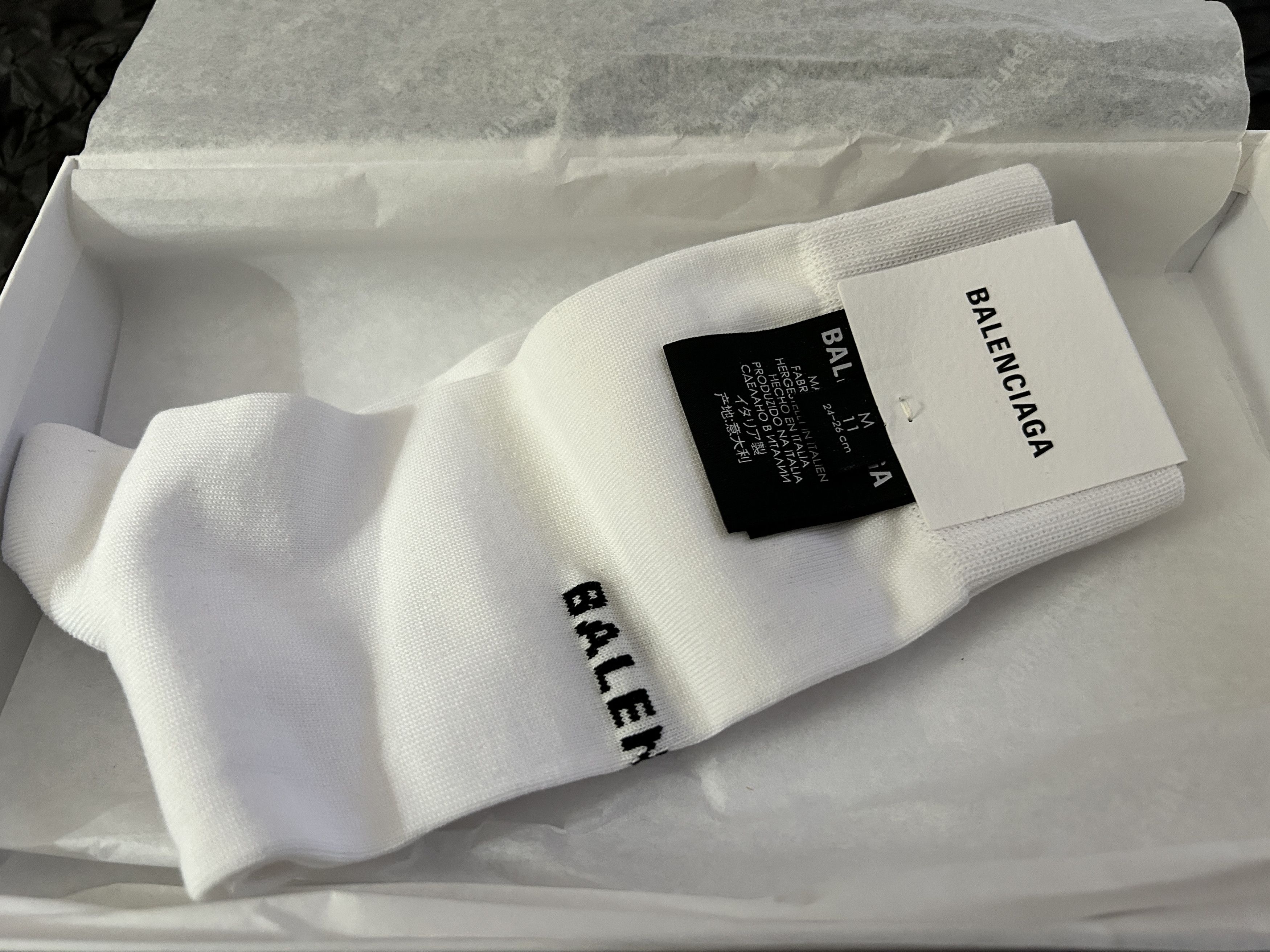 Balenciaga Balenciaga White logo Socks Cotton Size Medium Size ONE SIZE - 6 Thumbnail