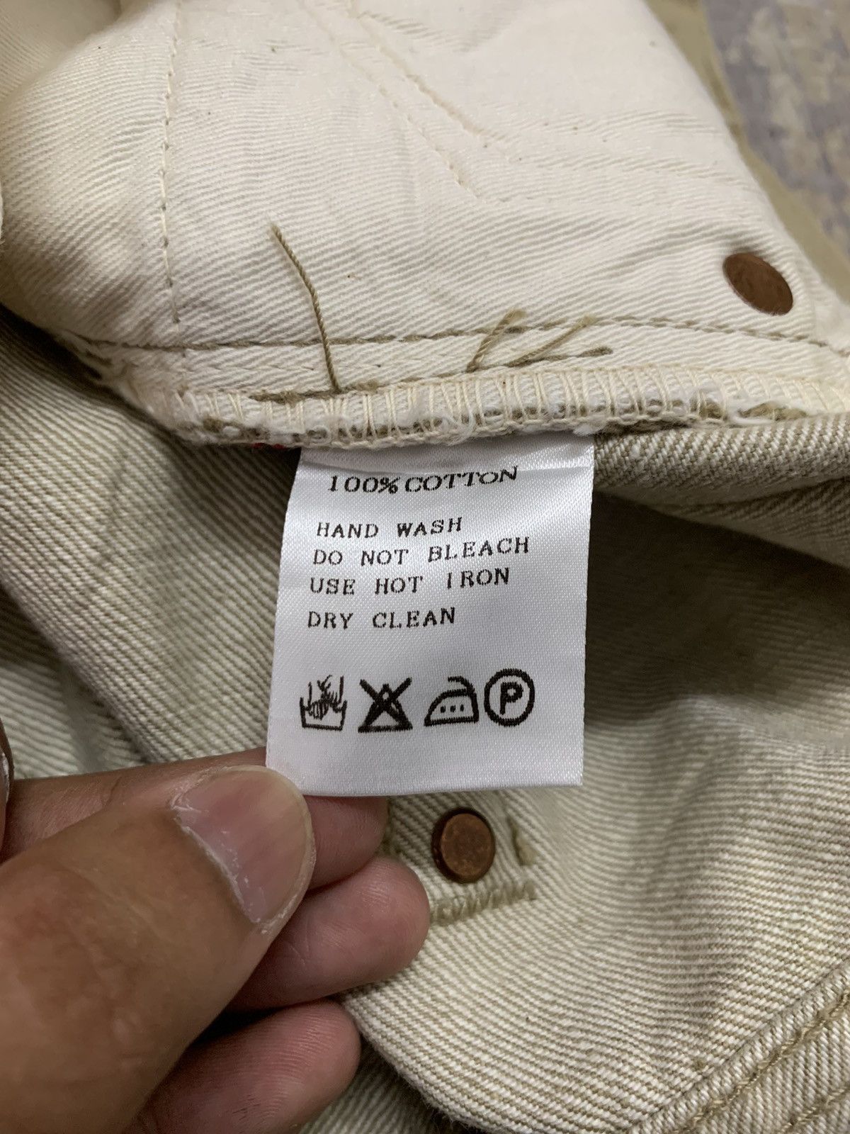 Japanese Brand Japanese Brand Tabloid News Selvedge Denim 27x31.5 Size US 27 - 13 Thumbnail