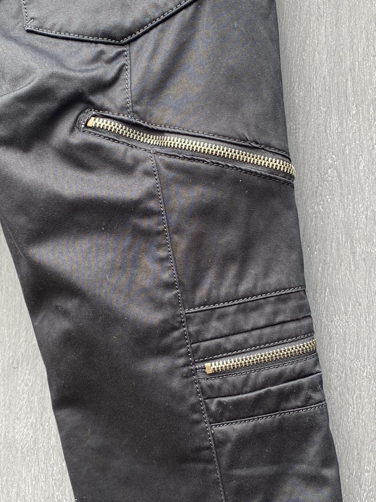 Dolce & Gabbana × Vintage Dolce Gabbana vintage zips black pants size 32/33 Size US 32 / EU 48 - 12 Thumbnail