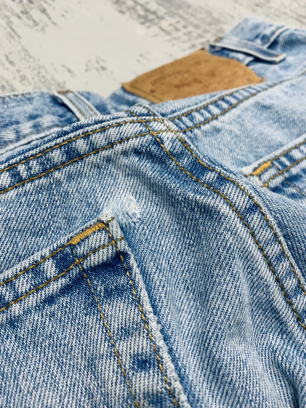 Levi's Vintage 90s Levi's 560 Comfort Fit Loose Tapered Jeans W31 Size US 31 - 10 Thumbnail