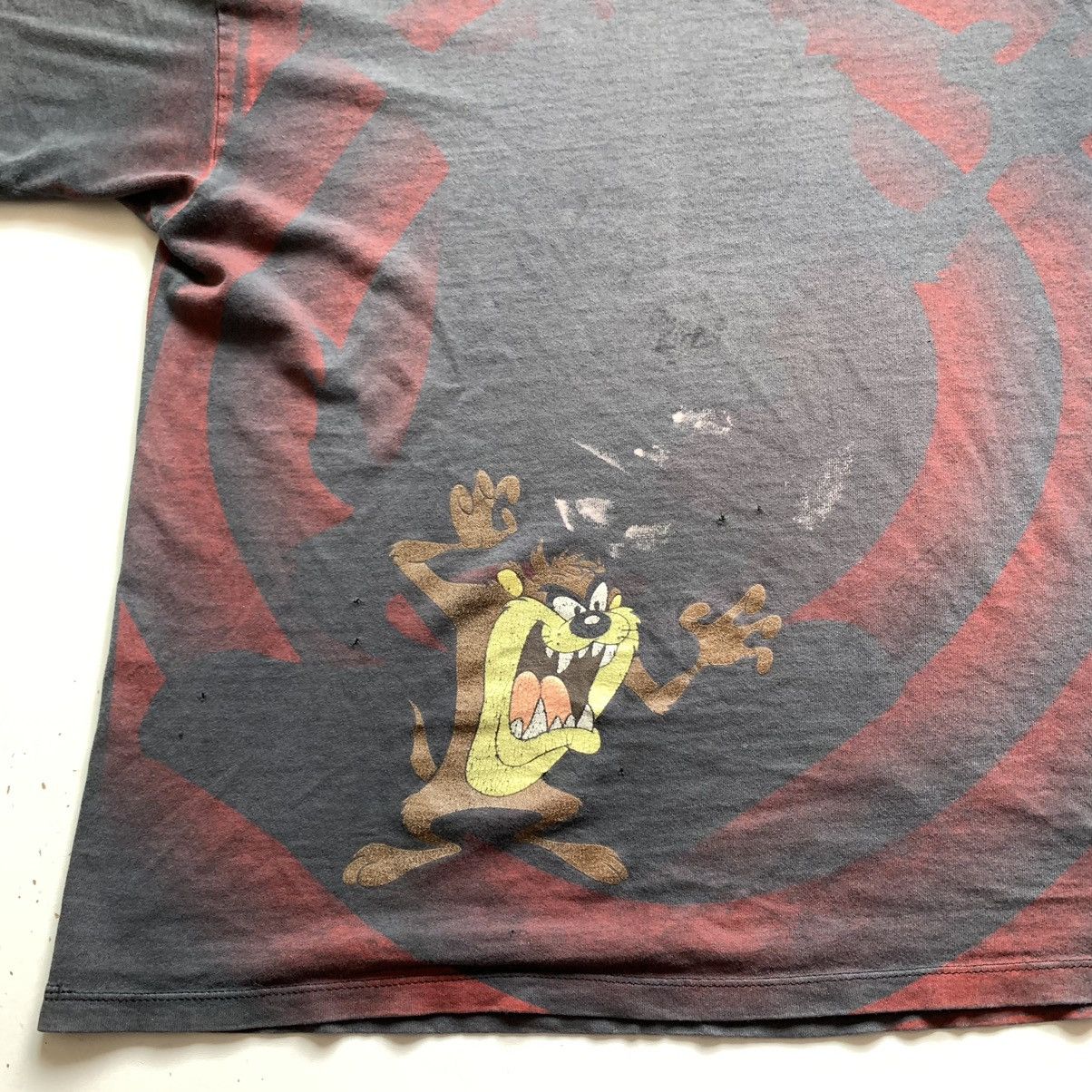 Vintage × Warner Bros Vintage 90s Taz Looney Tunes Cartoon All Over Print T Shirt Size US M / EU 48-50 / 2 - 2 Thumbnail