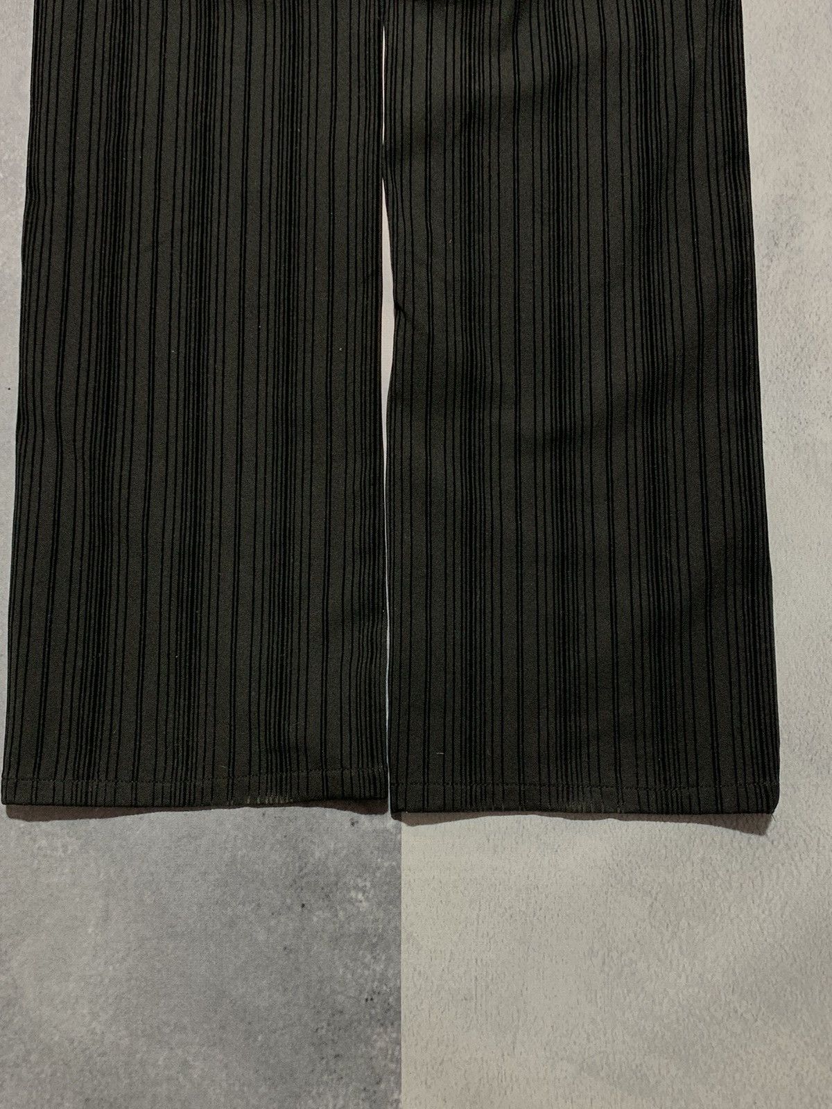 Vintage Vintage Y2K wmns striped straight fit pants size 29x34 Size 30" / US 8 / IT 44 - 7 Thumbnail