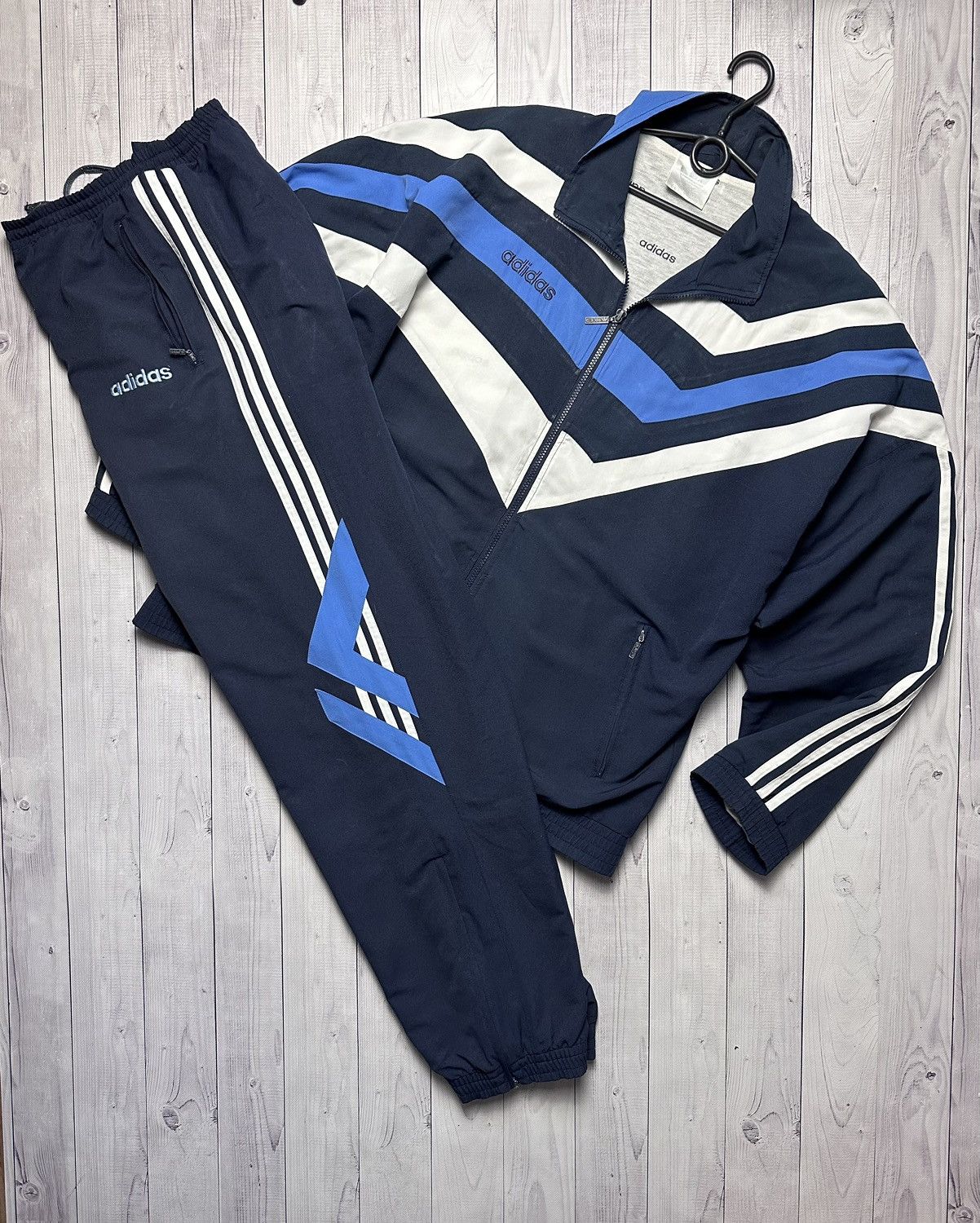 Adidas × Vintage Vintage adidas track suit size XL Size US XL / EU 56 / 4 - 1 Thumbnail