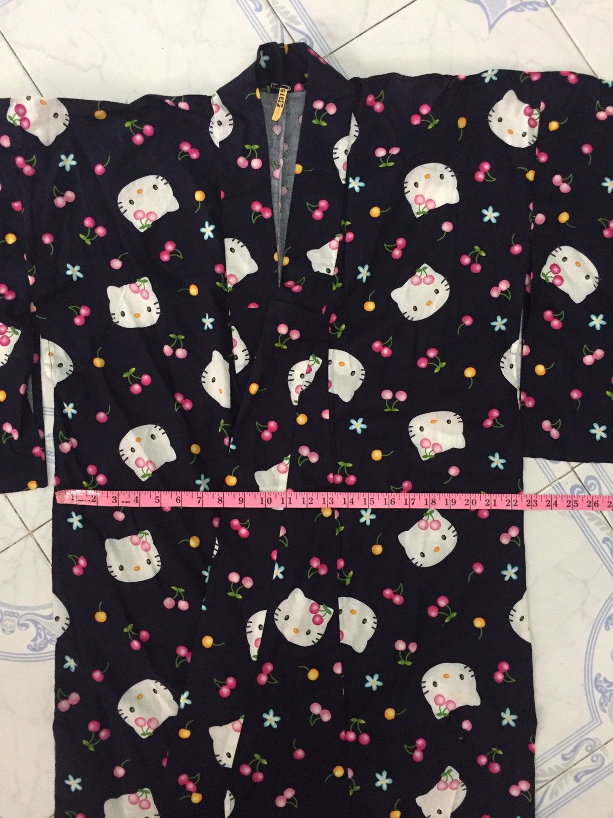 Cartoon Network Nice Hello Kitty Printed Long Kimono Size US L / EU 52-54 / 3 - 12 Thumbnail
